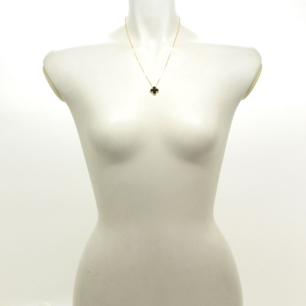 ヴァンクリーフ＆アーペル ピュア アルハンブラ ネックレス VCARB13900