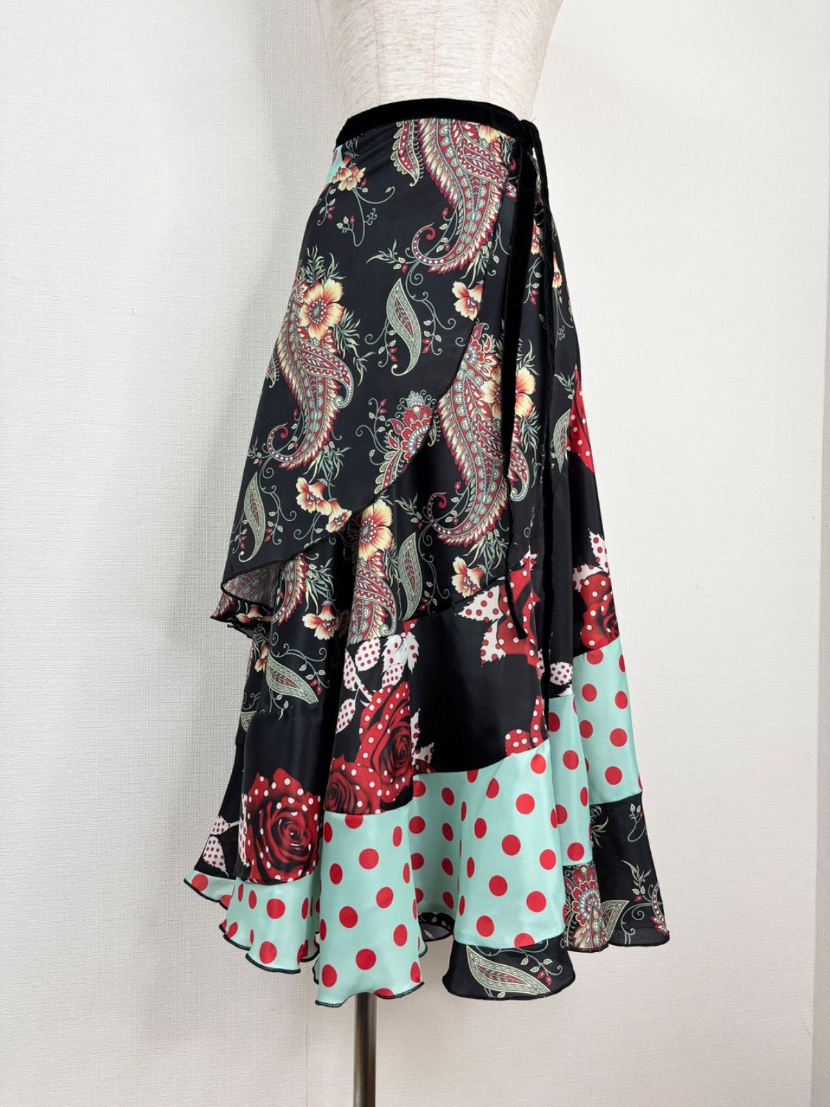 ⭐︎フラメンコ巻きスカート ファルダ⭐︎ 新品》フラメンコ 巻きスカート ファルダ 衣装 - メルカリ