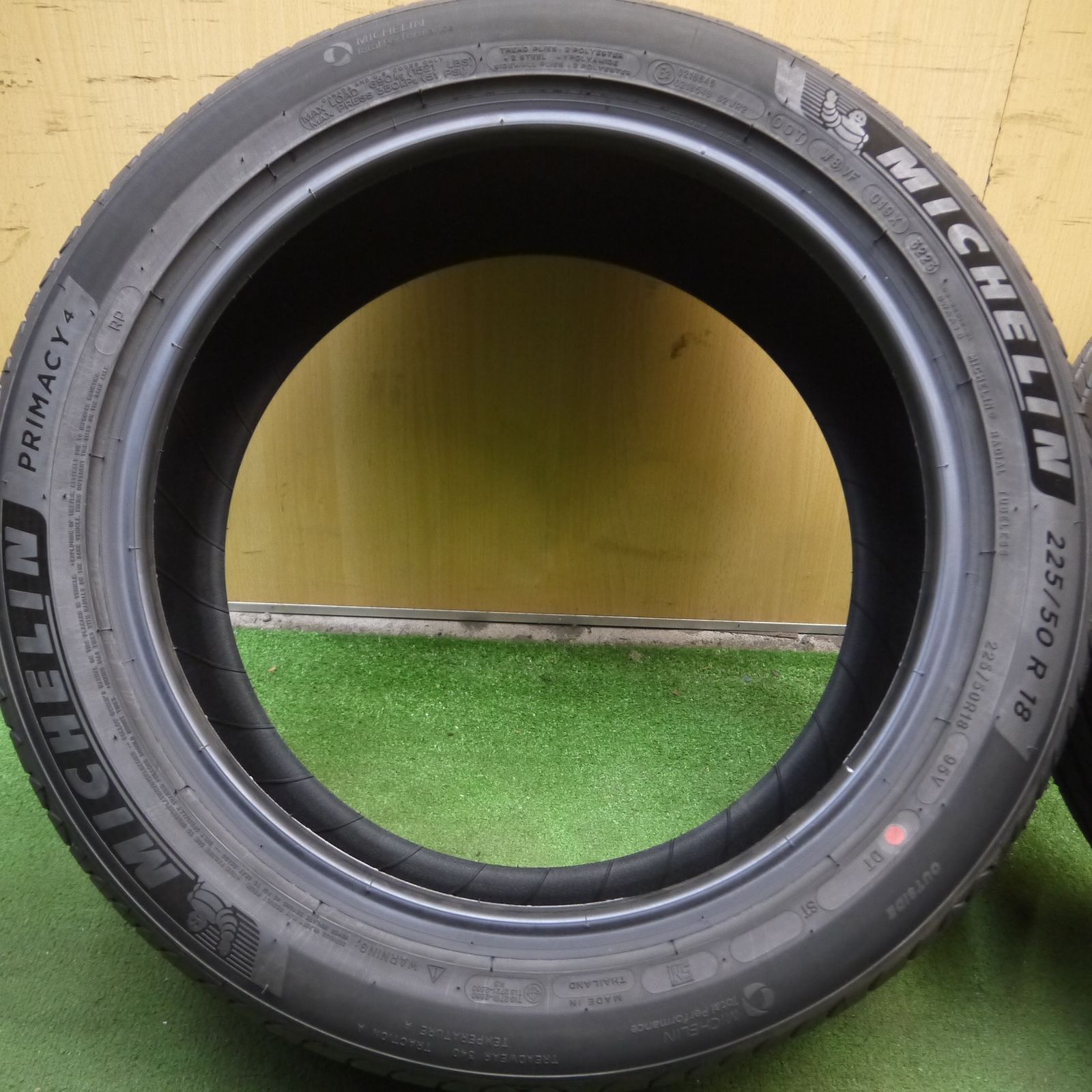 ミシュラン PRIMACY4　225/50R18 4本セット 新車取り外し PRIMACY 2025年製 ミシュラン PRIMACY4 プライマシー4 225/50R18 95V