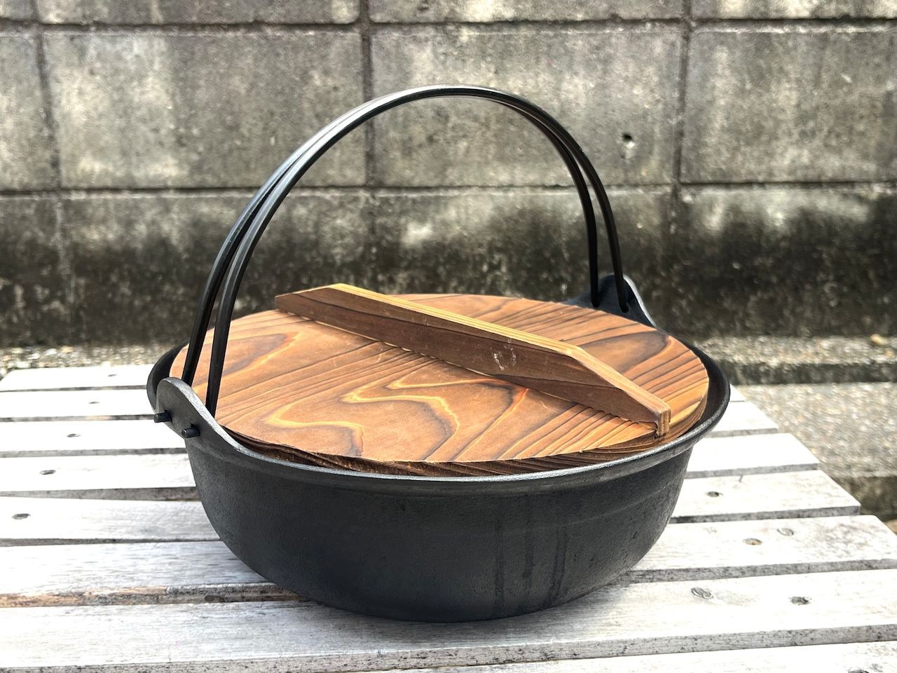 OIGEN オイゲン 南部鉄器 お国自慢鍋ツル付 28cm