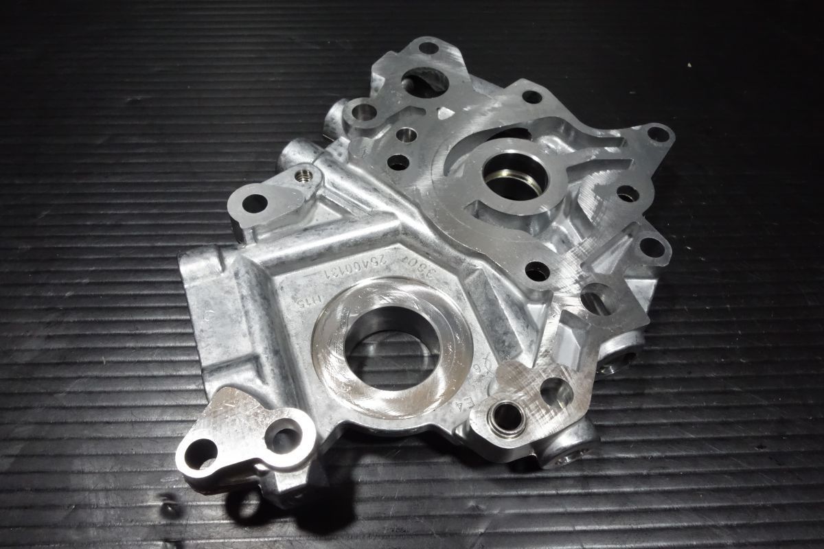 オイルポンプ カムシャフトプレート ハーレー 純正 M8 ミルウォーキーエイト R20250825 DECORATOM_COM_BR