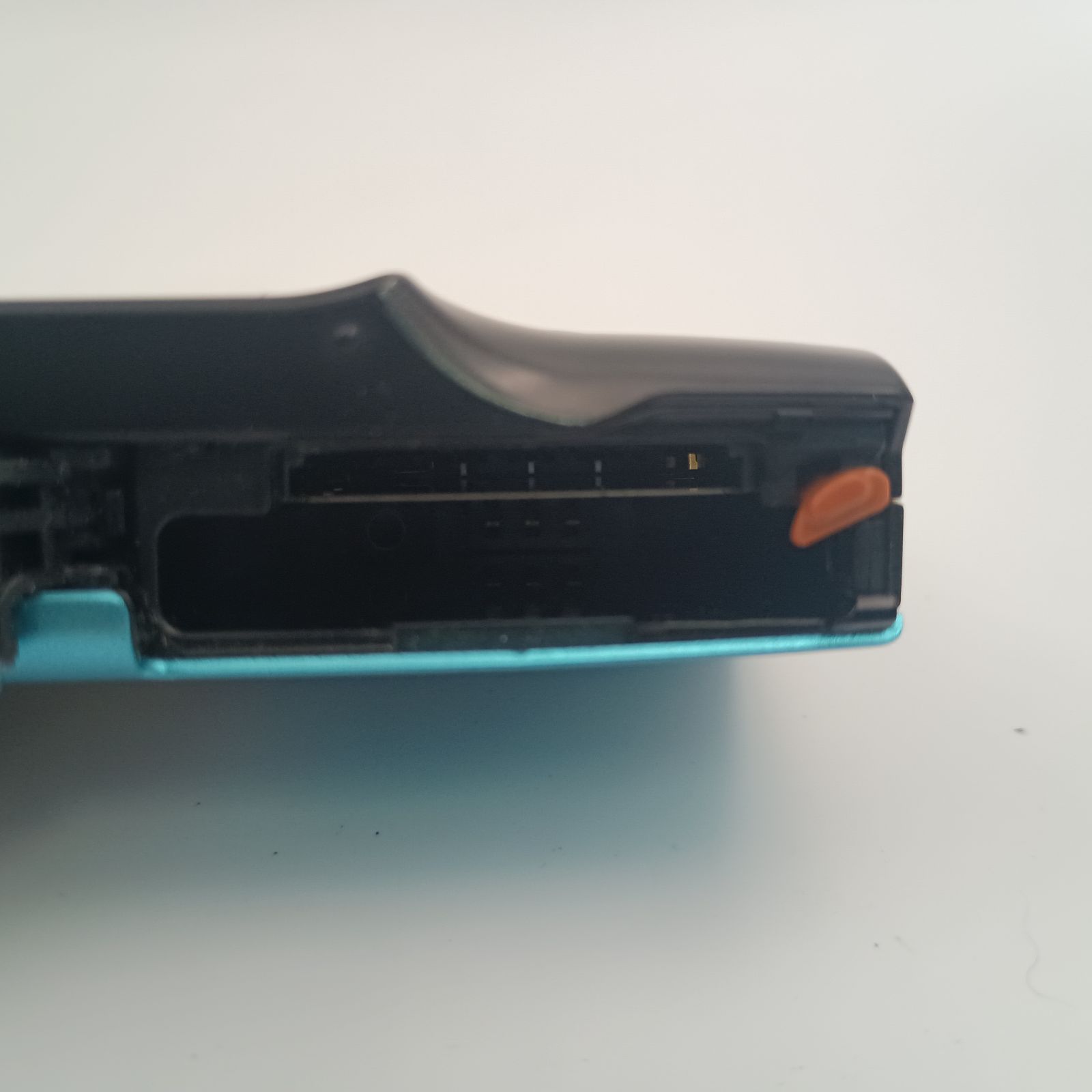 コンパクトデジタルカメラ