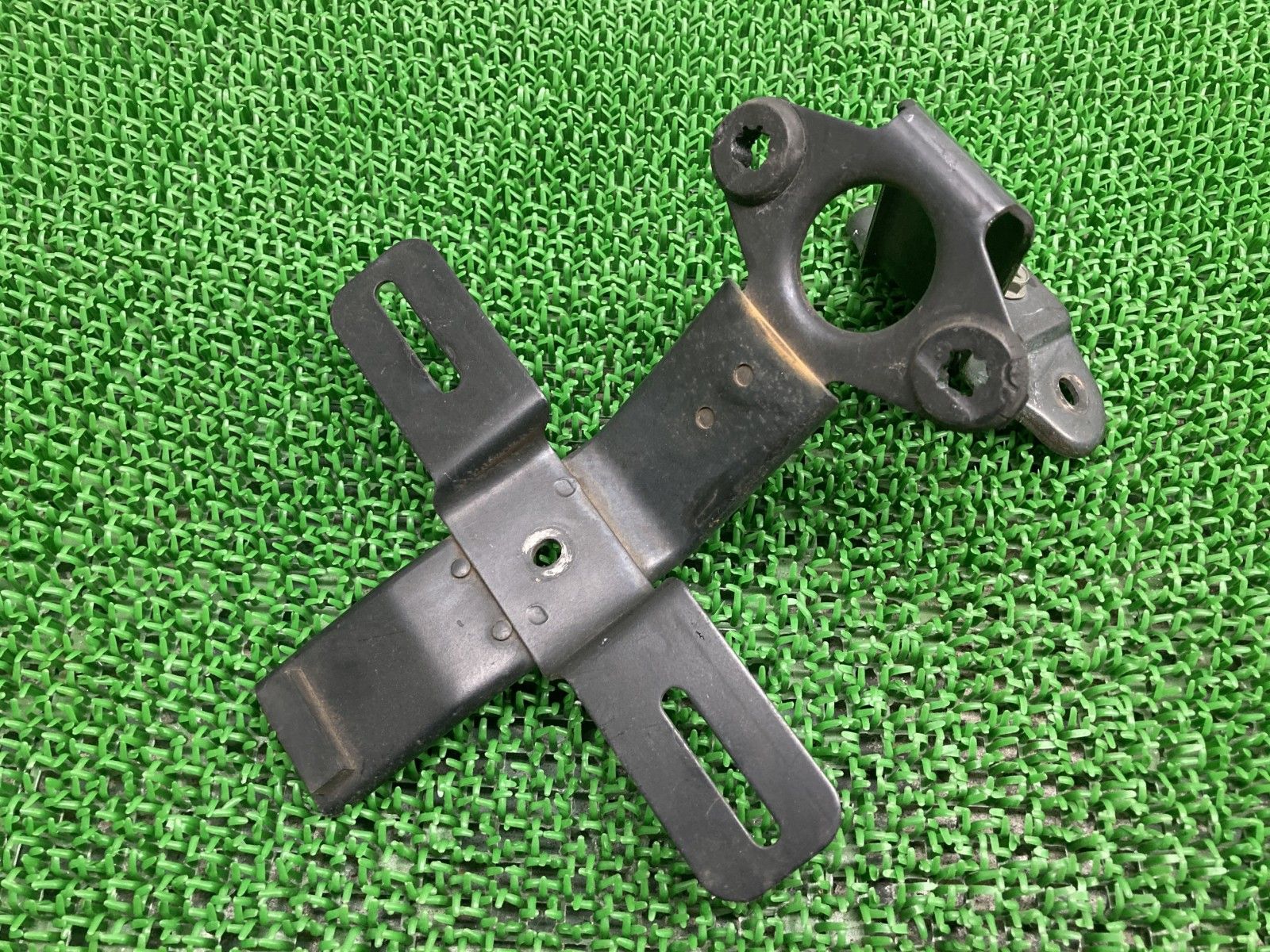 ST250 テールランプステー スズキ 純正 バイク 部品 NJ4AA カスタム