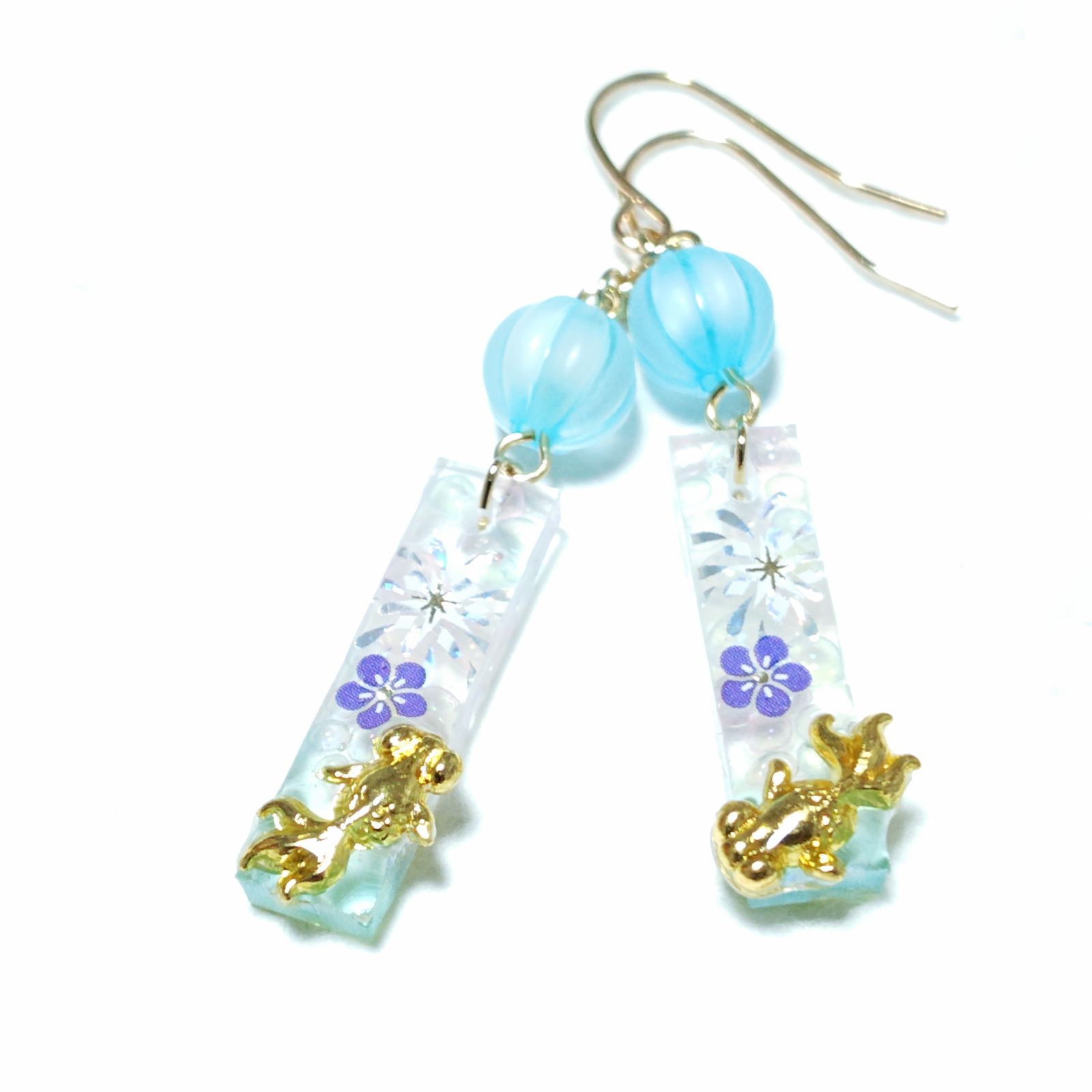 逢瀬金魚の短冊ピアス - メルカリ