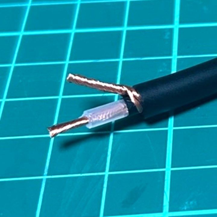 Cable w