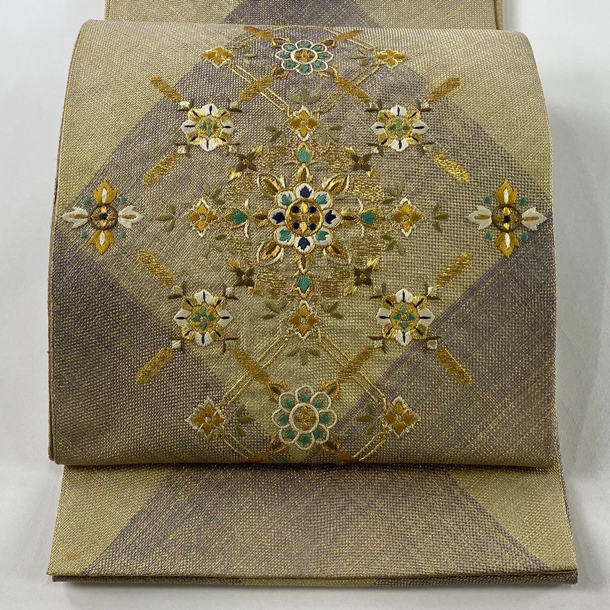 袋帯 秀品 華文 菱 金糸 金色 お太鼓柄 正絹