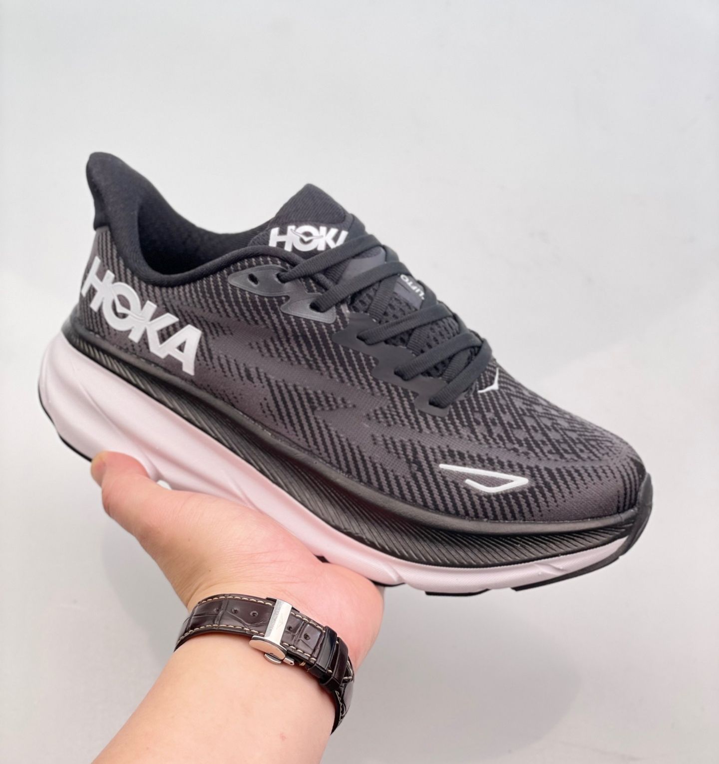 ホカオネオネ クリフトン9 HOKA ONE ONE CLIFTON 9 ランニングシューズ