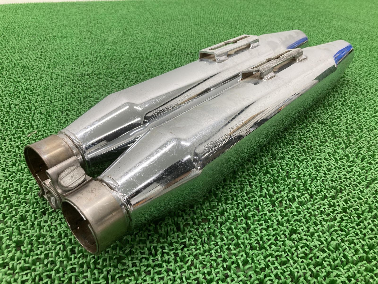FXDL1450 サイレンサーマフラー 65868-04 ハーレー 純正 中古 バイク