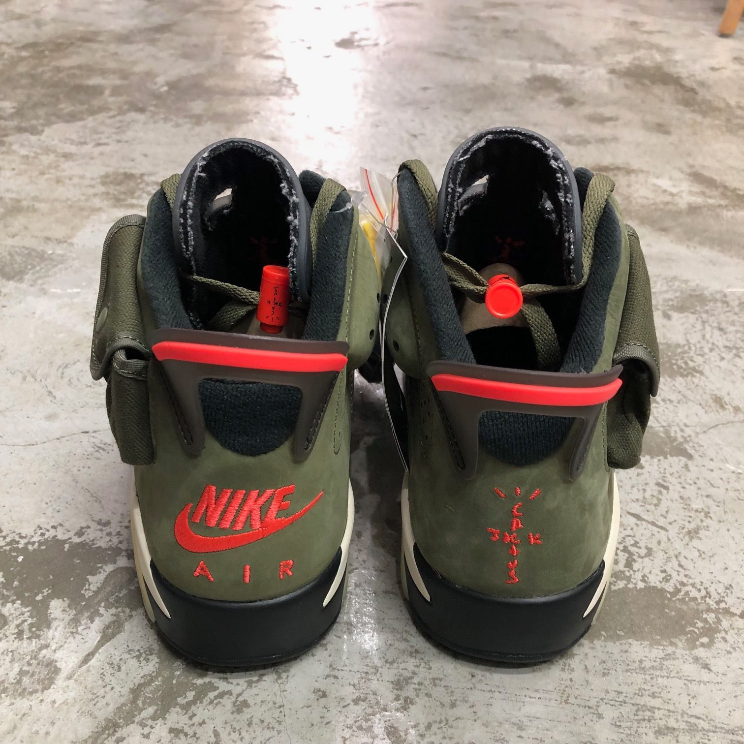 NIKE AIR JORDAN 6 RETRO SP　トラヴィス　国内正規品 Travis Scott × Nike】Air Jordan 6 Retro SP “British Khaki”が
