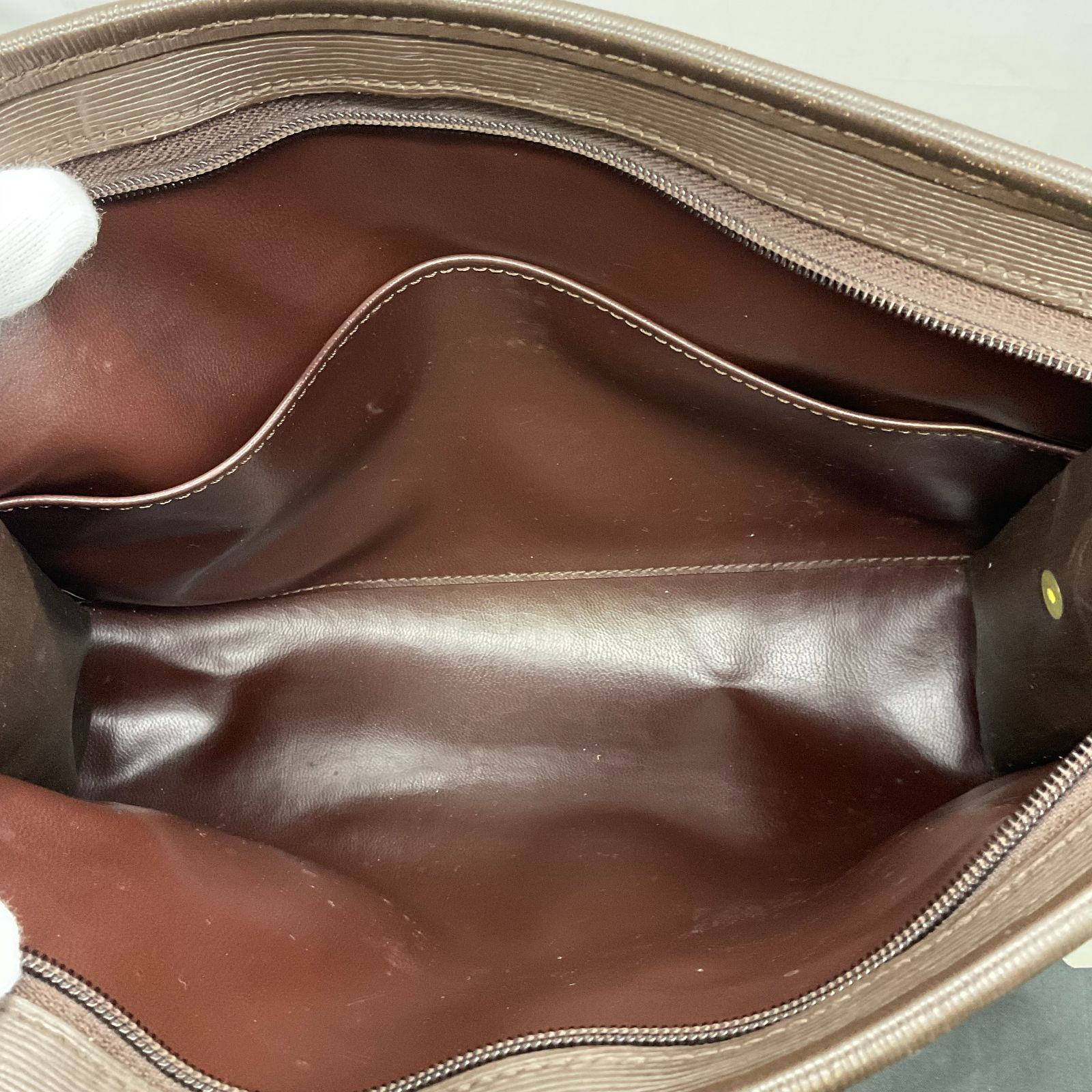 クラッチバッグ