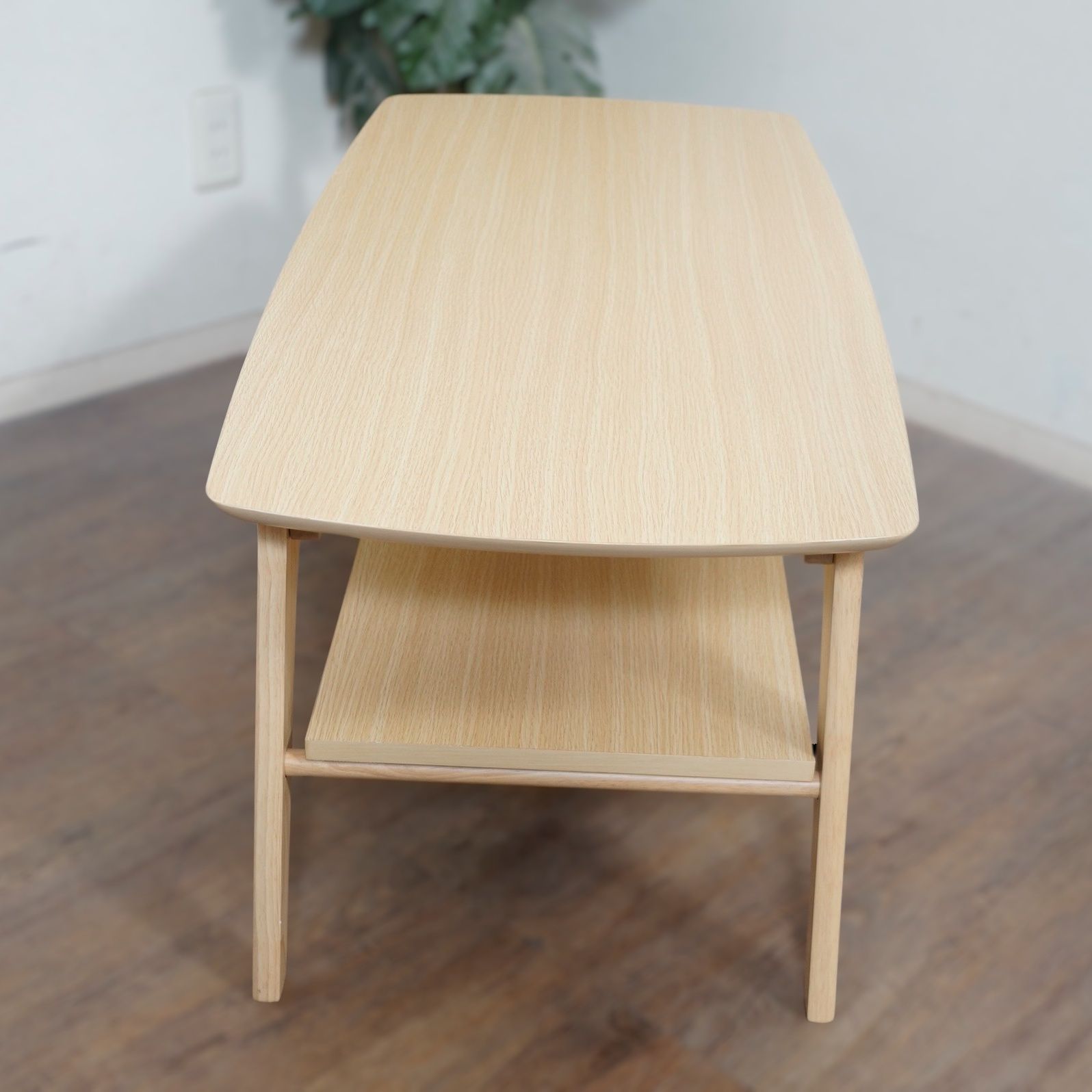 送料無料 E 洗練されたデザインと機能性を両立 木目調 センターテーブル 幅110cm USTAUSTRALIA_COM_AU