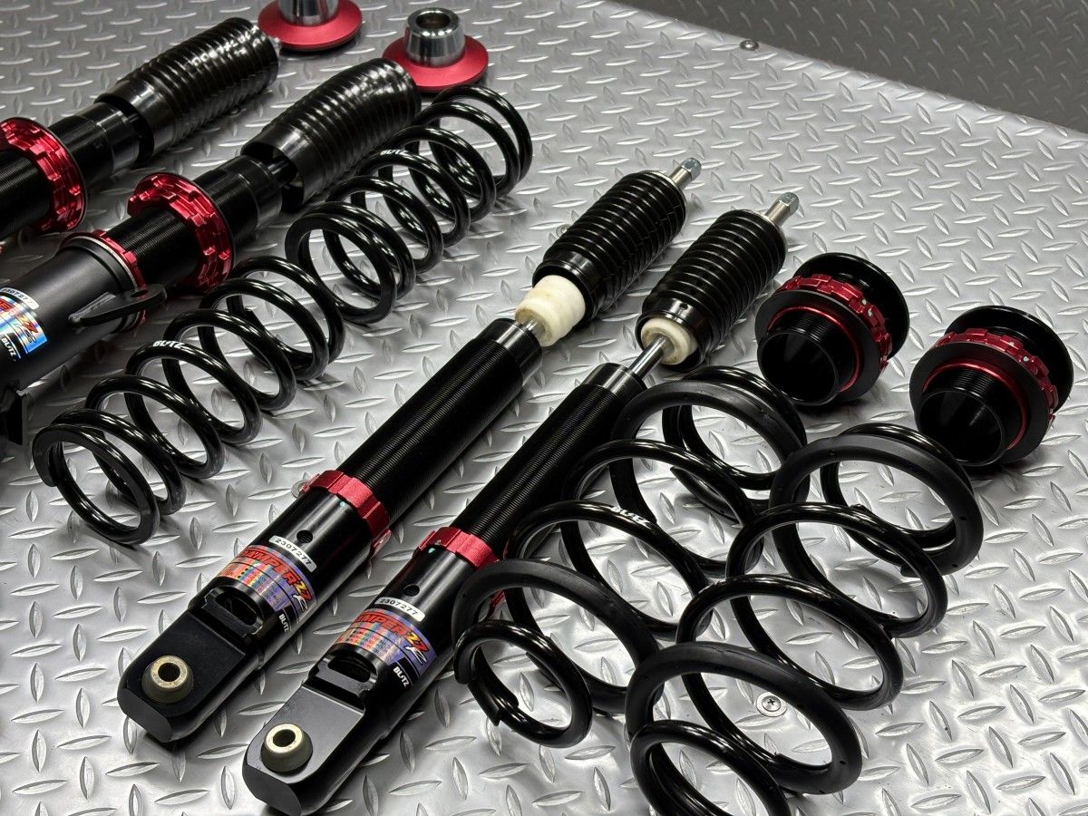 BLITZ ZZ-R ZN6/ZC6 (86/BRZ) 全長調整式車高調 Amazon | BLITZ(ブリッツ) 車高調 レンチ付 86/BRZ ZN6/ZC6 ダンパー