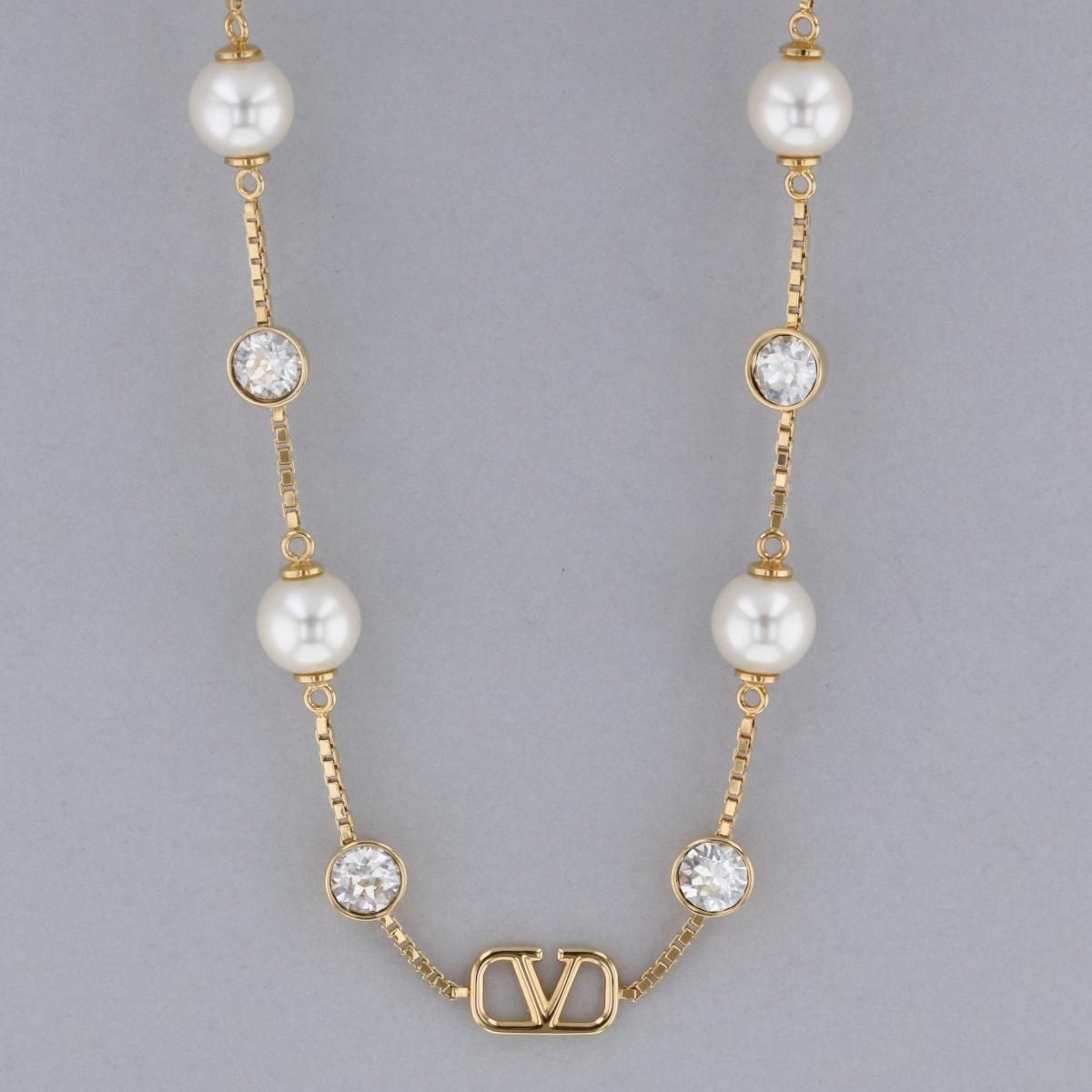 VALENTINO ヴァレンティノ Vロゴシグネチャー パールネックレス