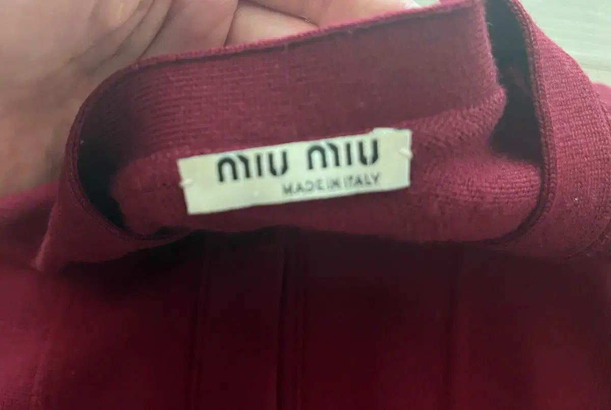 miumiu カーディガン