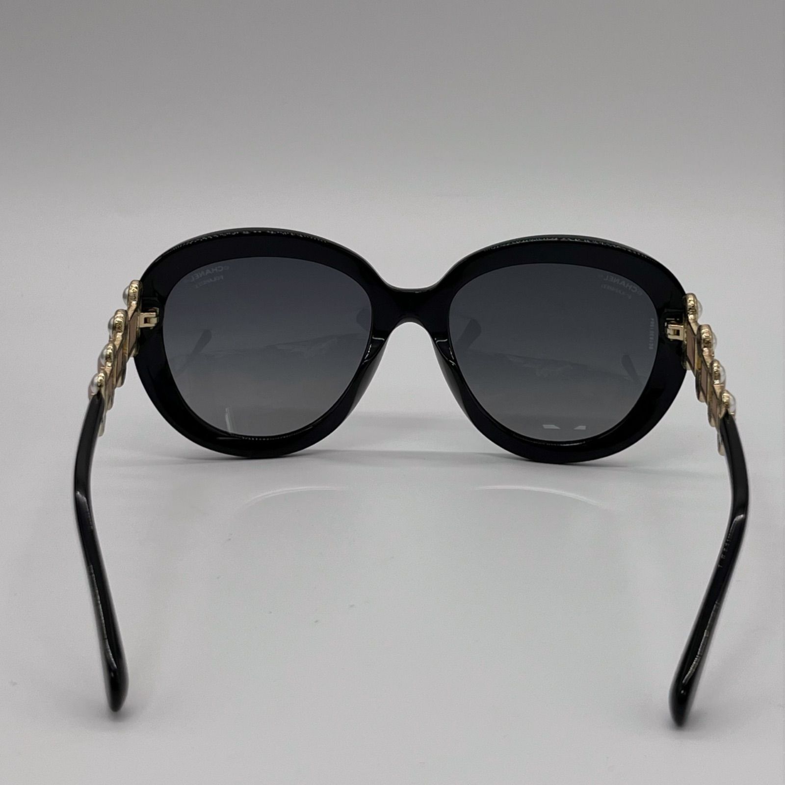 希少品/極美品】CHANEL フェイクパール ブラック×ピンク 偏光レンズ 