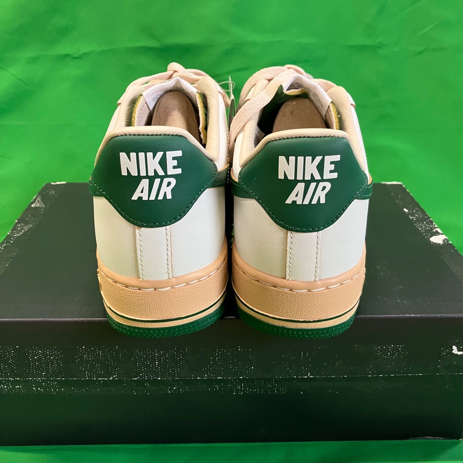 NIKE ナイキ W AIR FORCE 1 ’07 LV8 DZ4764 NIKE（ナイキ）の「NIKE WMNS AIR FORCE 1 07 LV8 DZ4764-133