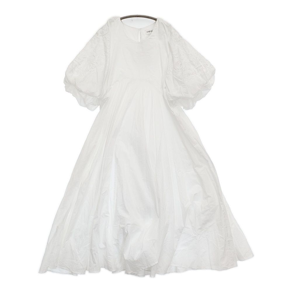 AAYUSHI パフスリーブエンブロイダリーフ ワンピース 定価31400円 ベイクルーズ 25SS ホワイト レディース アユーシ 5-0930S♪