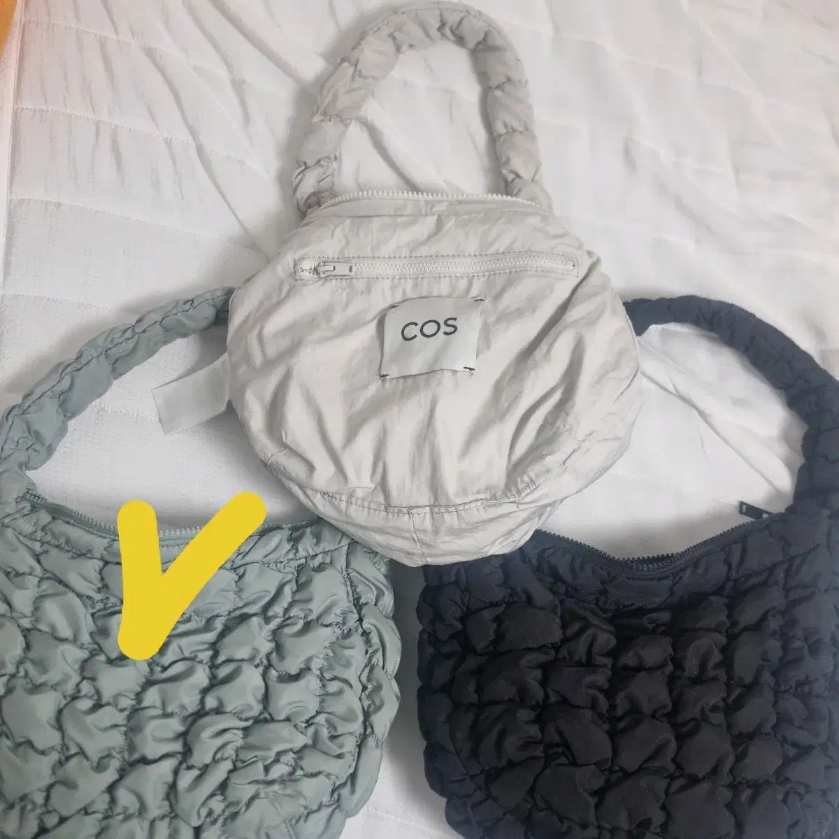COS クラウド キルティングバッグ ミニサイズ ミント