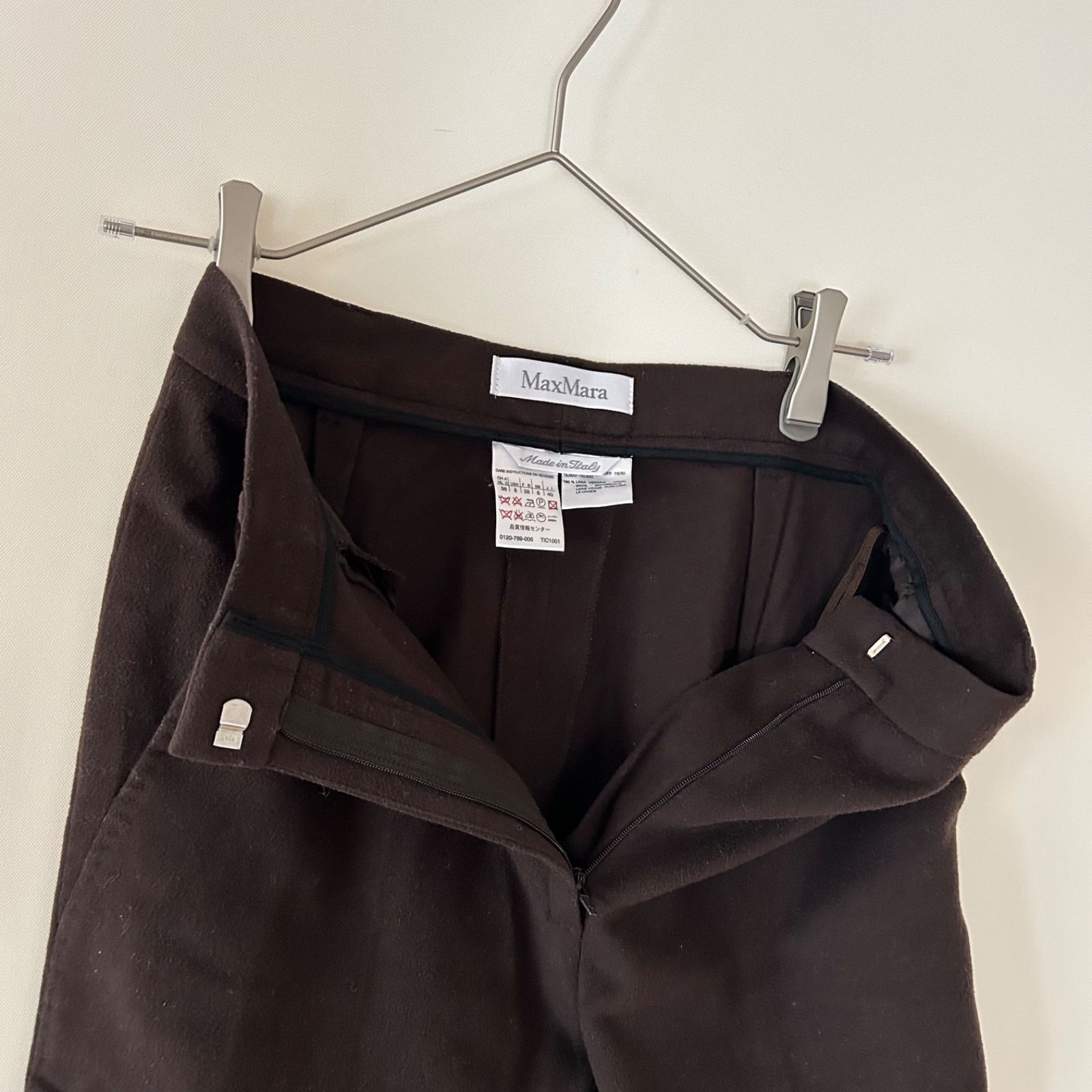 マックスマーラ　MaxMara　パンツ　センタープレス　スラックス　ブラウン Max Mara マックスマーラ 白タグ センタープレス スラックス