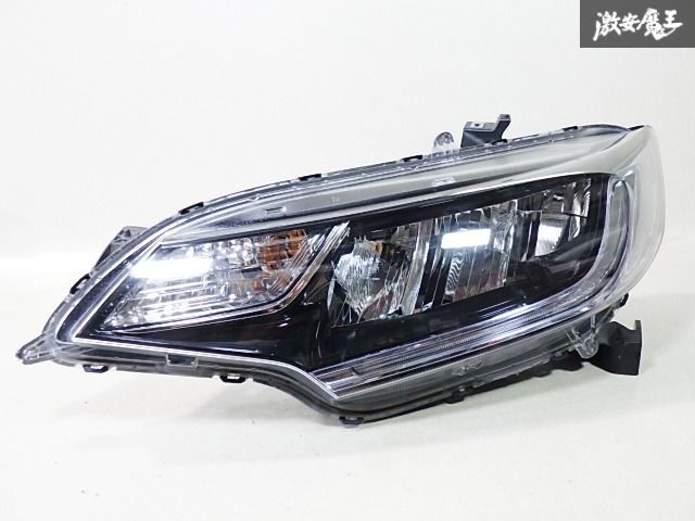 ★フィット GK3 ハロゲン ヘッドライト(左) STANLEY W0349 後期 S29 フィット GK3 前期 純正 左 ヘッドライト ハロゲン STANLEY W0349