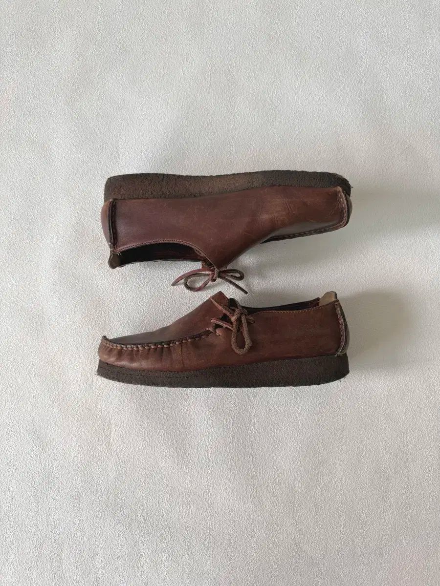 250 UK6 クラークス CLARKS ラガー
