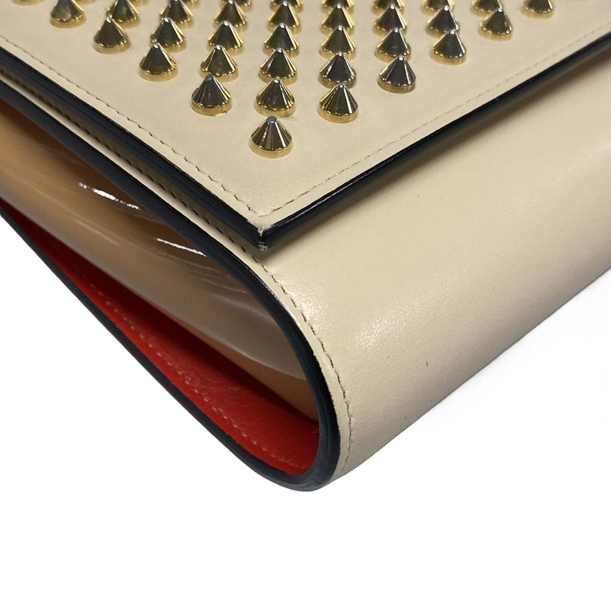 Christian Louboutinベージュレザークラッチバッグ CHRISTIAN