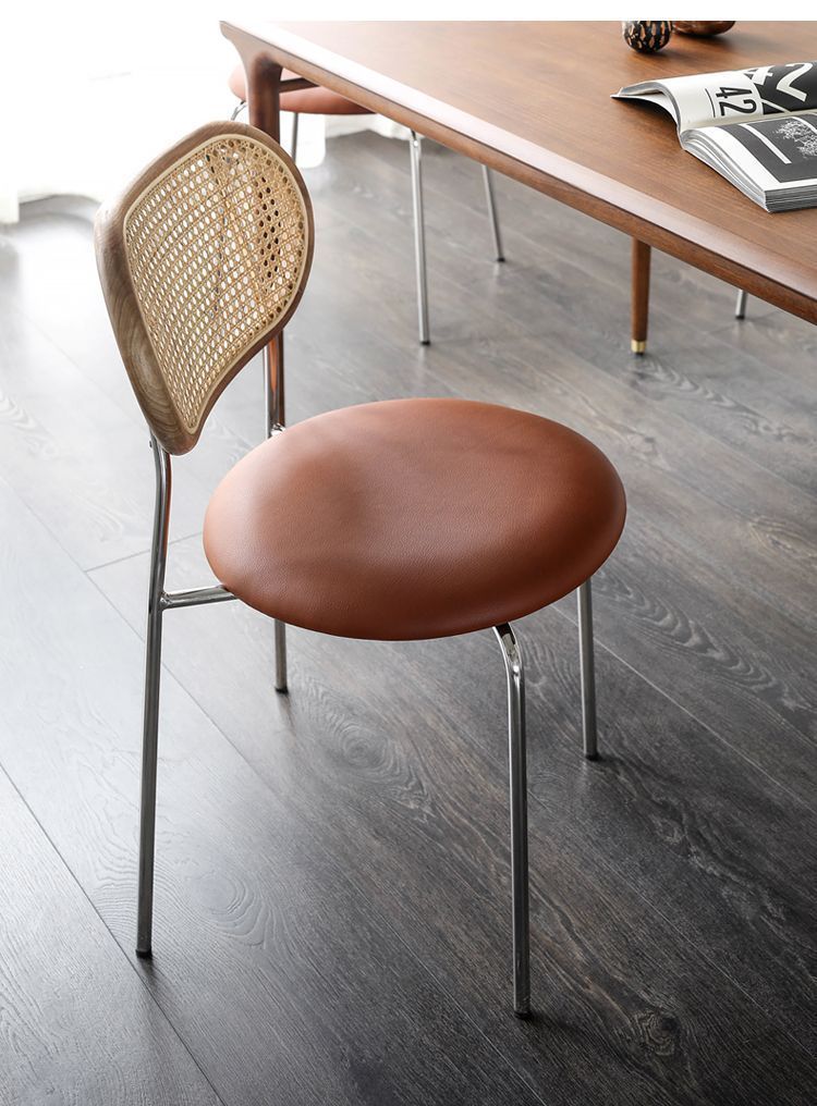 北欧風の籐編みのダイニングチェア シンプルなデスクチェア くつろぎのカフェチェア MARWIL-DEMENAGEMENTS_CH
