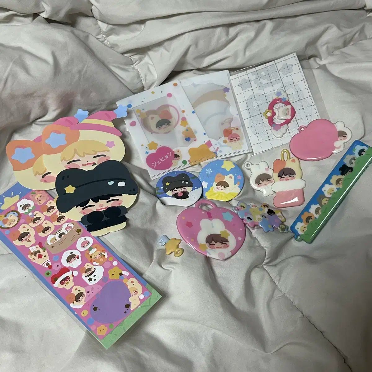 NCT NCT(エヌシーティー) ジェヒョン(JAEHYUN) 韓国イラストレーター作品 キーリング ステッカーシール ピンバッジ グッズ md まとめ売り