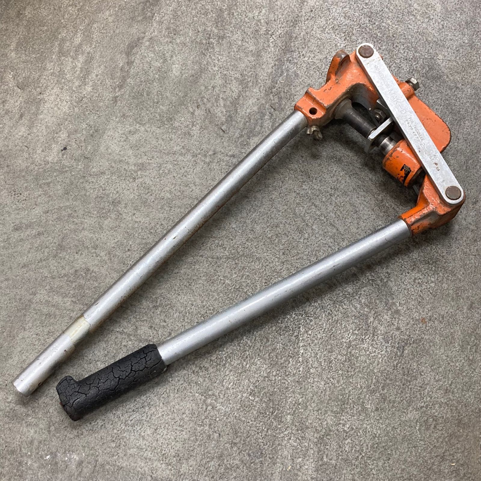 ネグロス電工パンチャーMAK-D ネグロス電工パンチャーMAK-D