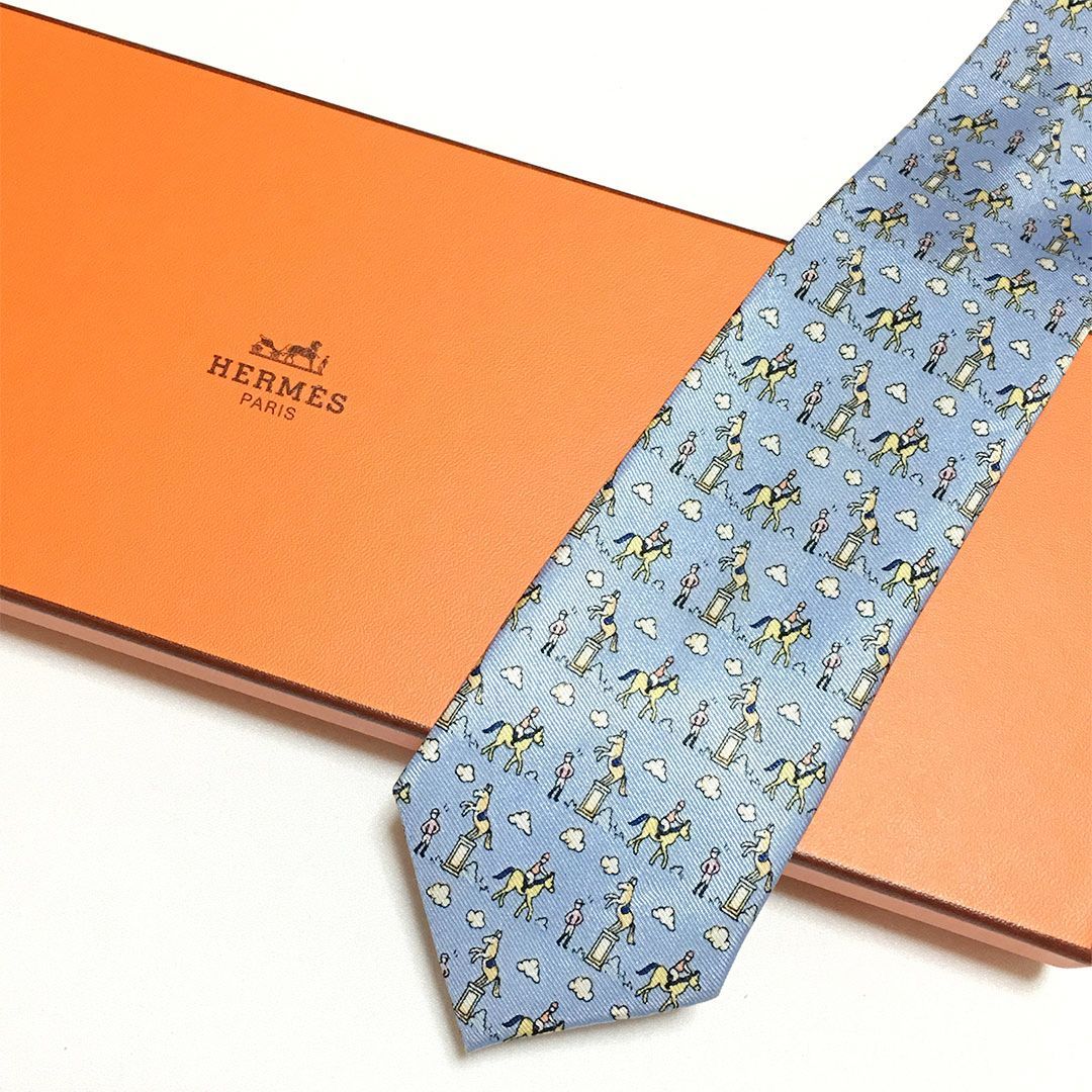 美品 エルメス HERMES ネクタイ シルク100% ライトブルー アニマル柄
