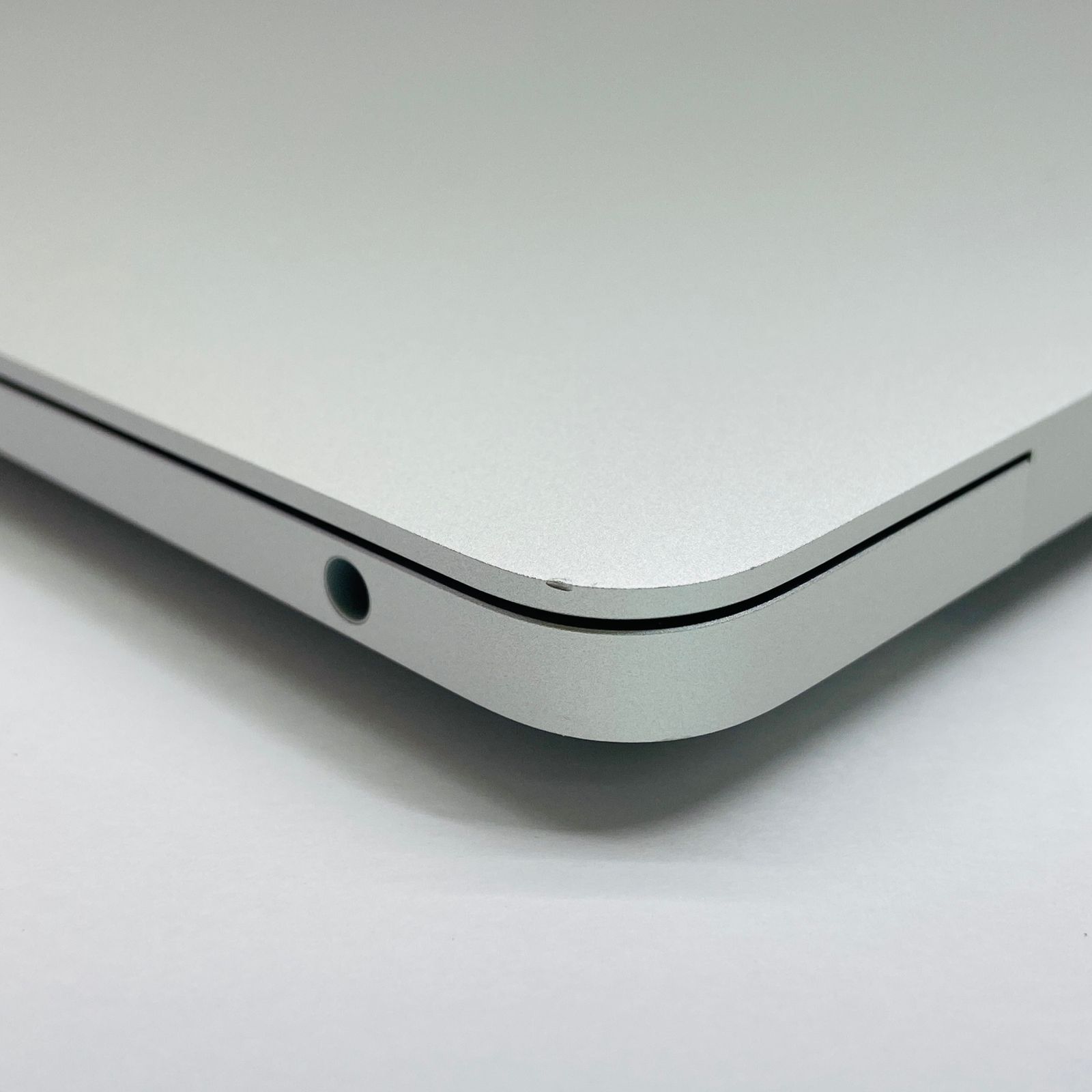 MacBook Air M1 100%バッテリー 256GB MGN93J/A - メルカリ