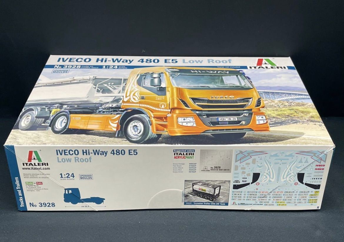 新品】イヴェコ ハイウェイ 480 E5 ロールーフ 1/24 イタレリ