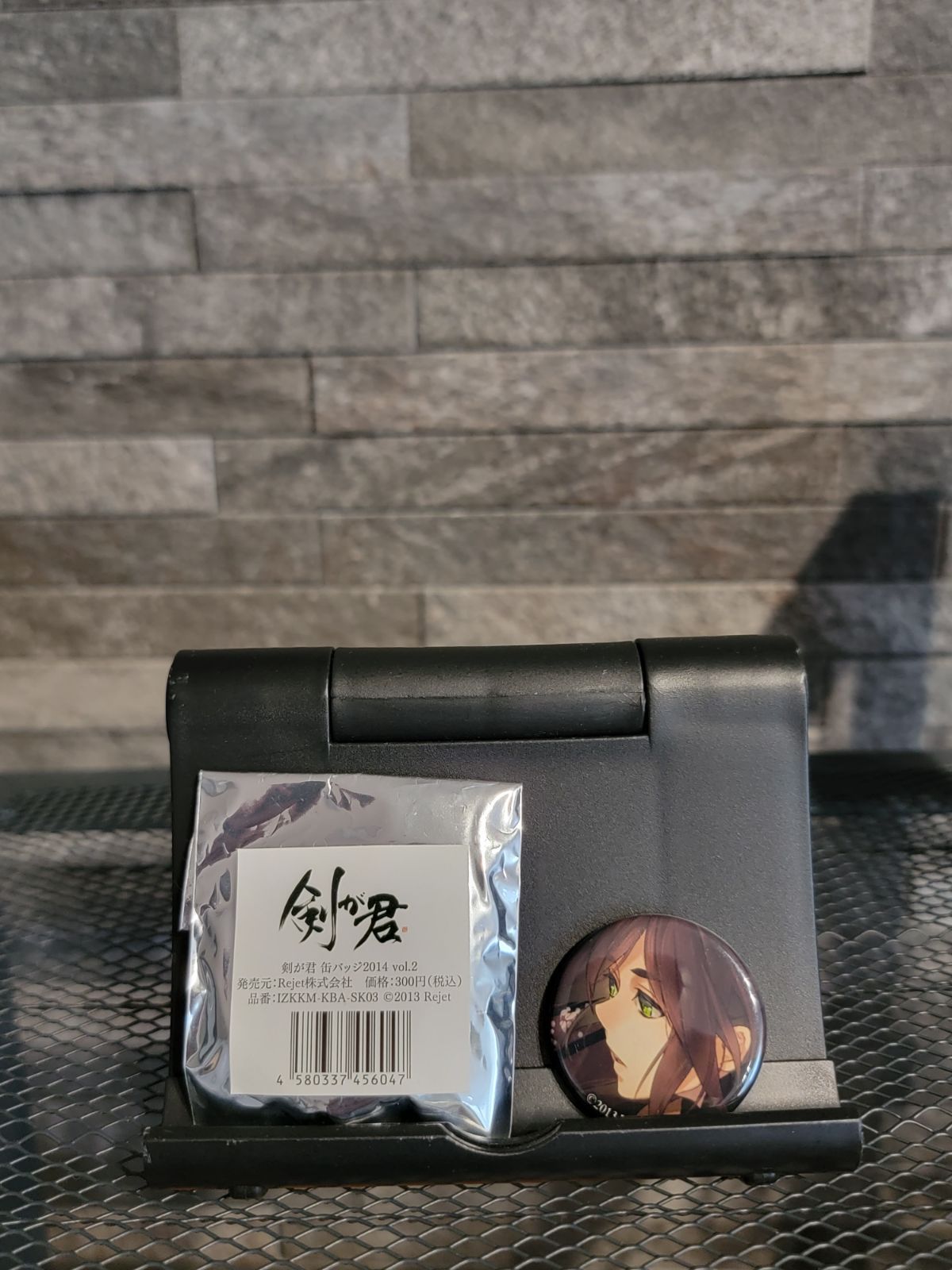 R*O様 Ｍ3【保管品】①剣が君　鈴懸　グッズ　大量　まとめ　缶バッジ　小さめ R*O様 M3【保管品】①剣が君 鈴懸 グッズ 大量 まとめ 缶バッジ