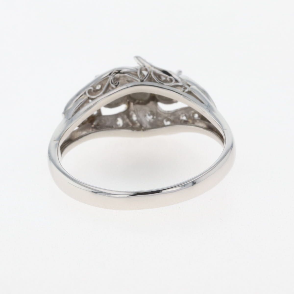 在庫一掃】 メレダイヤ デザインリング プラチナ 指輪 リング 14号  