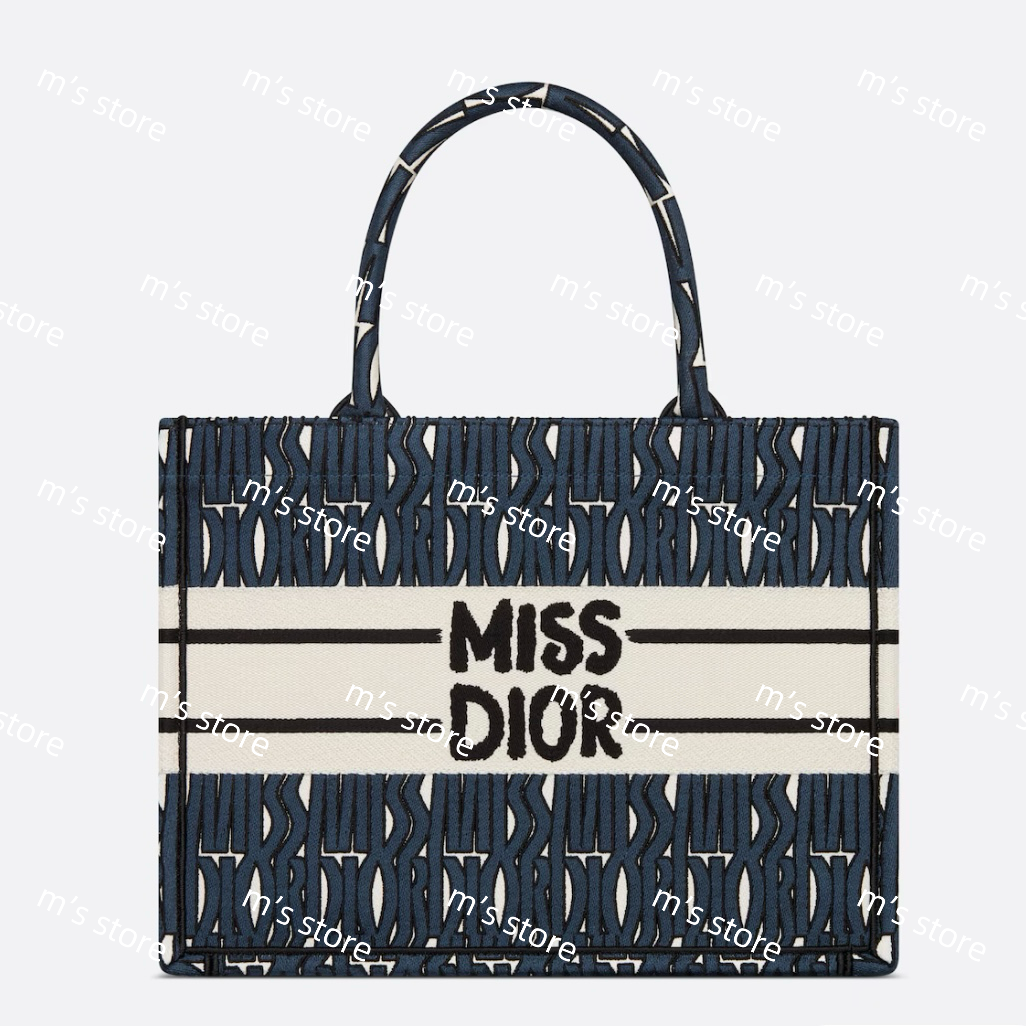 新作 新品 Christian Dior ディオール MISS DIOR ALLOVER DIOR BOOK TOTE ブックトート ミディアムバッグ ホワイト ブルー