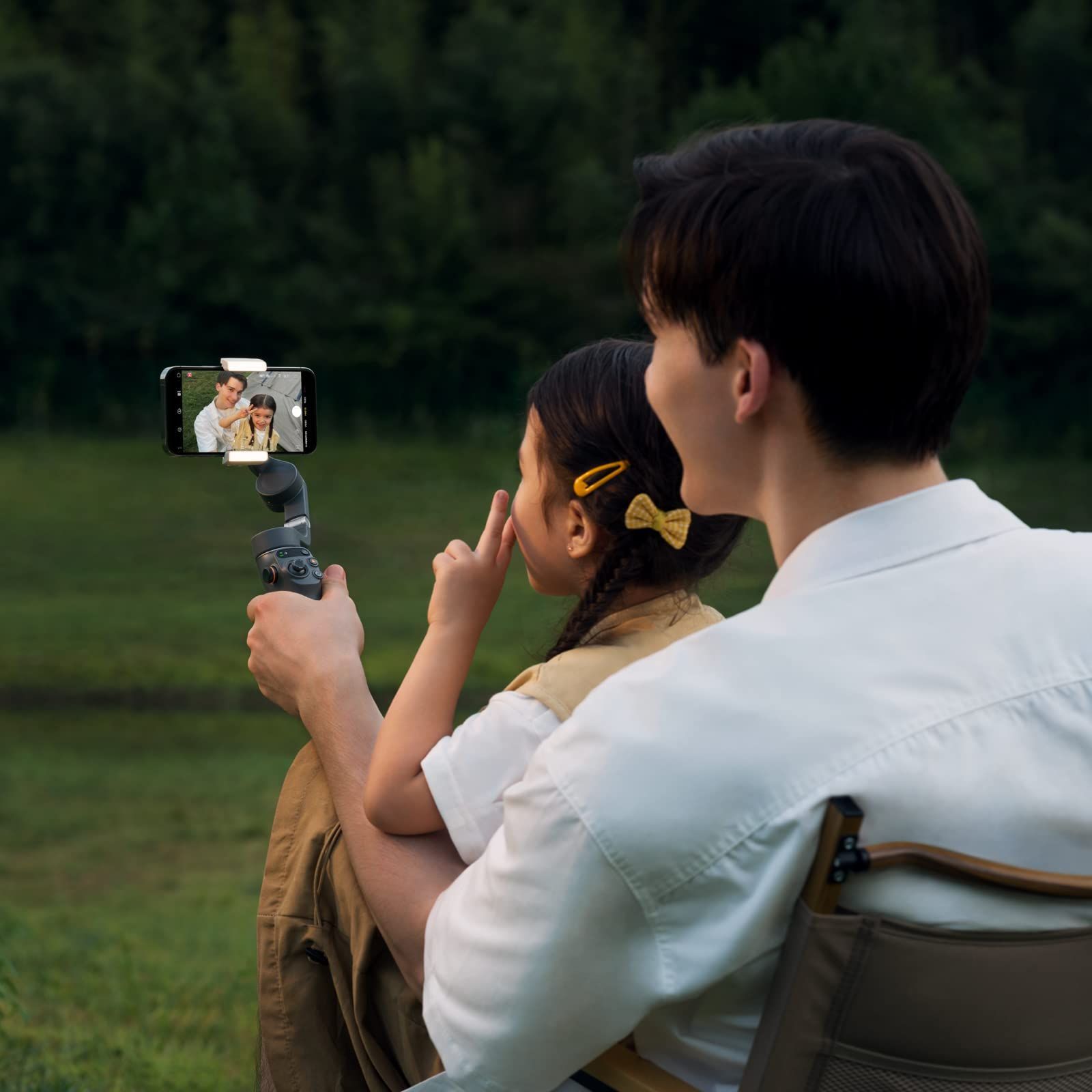 【特価商品】DJI OM 補助ライト内蔵スマートフォンクランプ