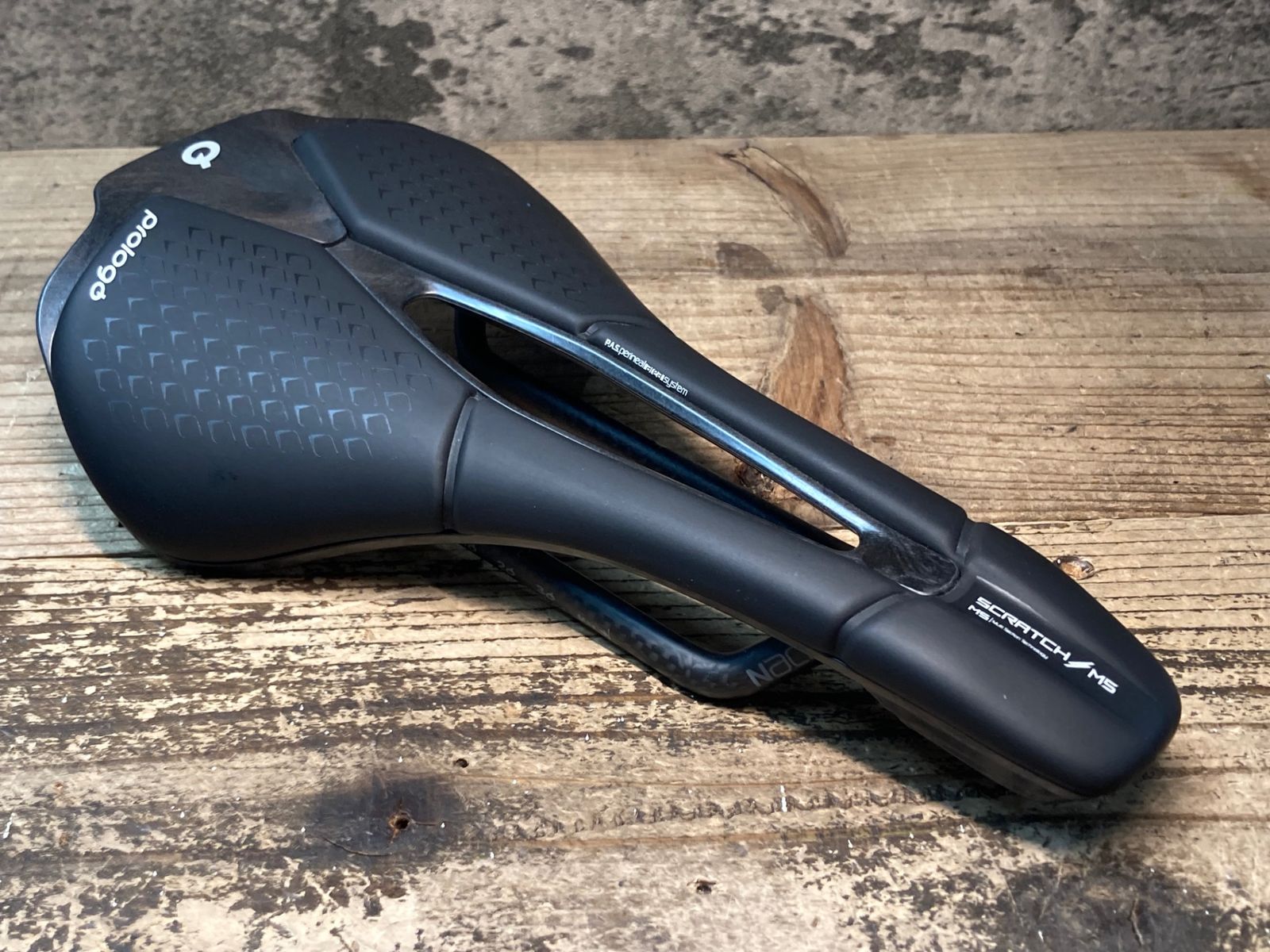 JJ580 プロロゴ prologo スクラッチ SCRATCH M5 PAS NACKレール カーボン 140mm