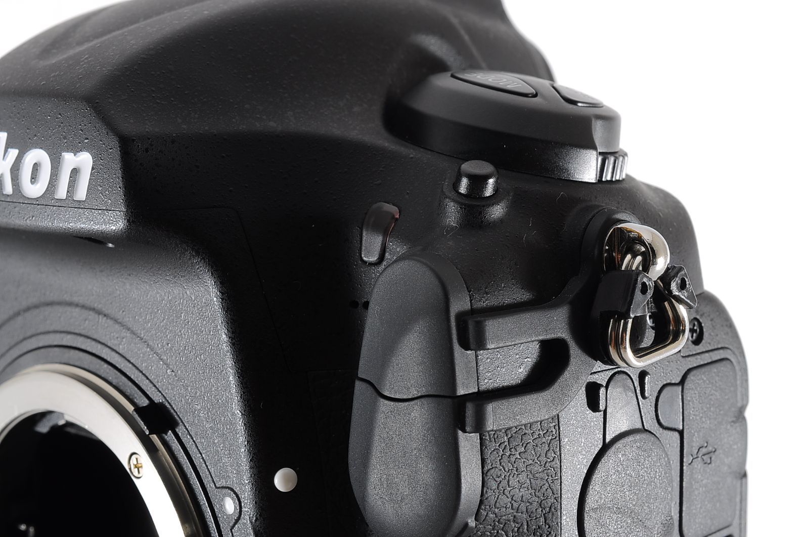 Type フルサイズ一眼レフボディ