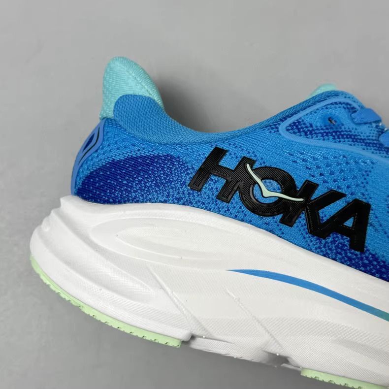 新品 HOKA CLIFTON10（ブルー） スニーカー 26.5cm Amazon | HOKA ONE ONE(ホカ オネオネ) M CLIFTON 10 NAVY / WHITE