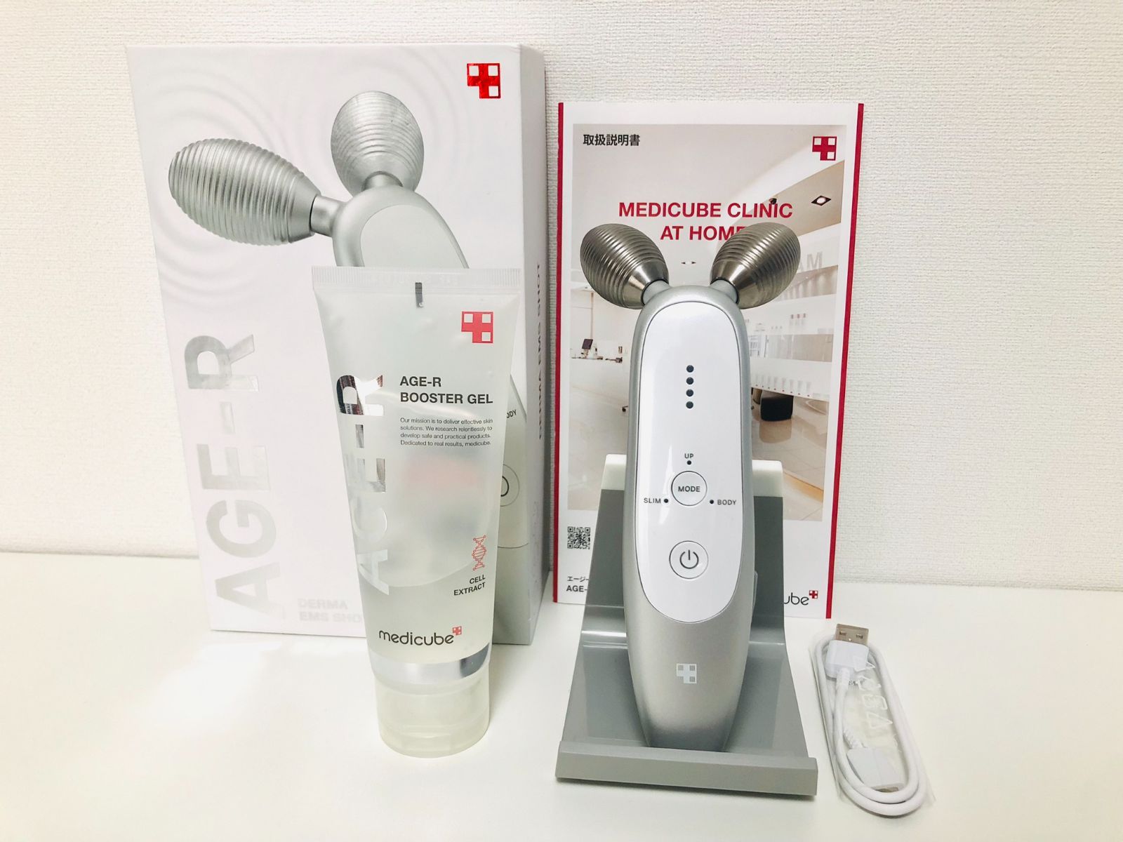 メディキューブ AGE-R DEVICE ME-AGE-R-01 家庭用美容器 美顔器