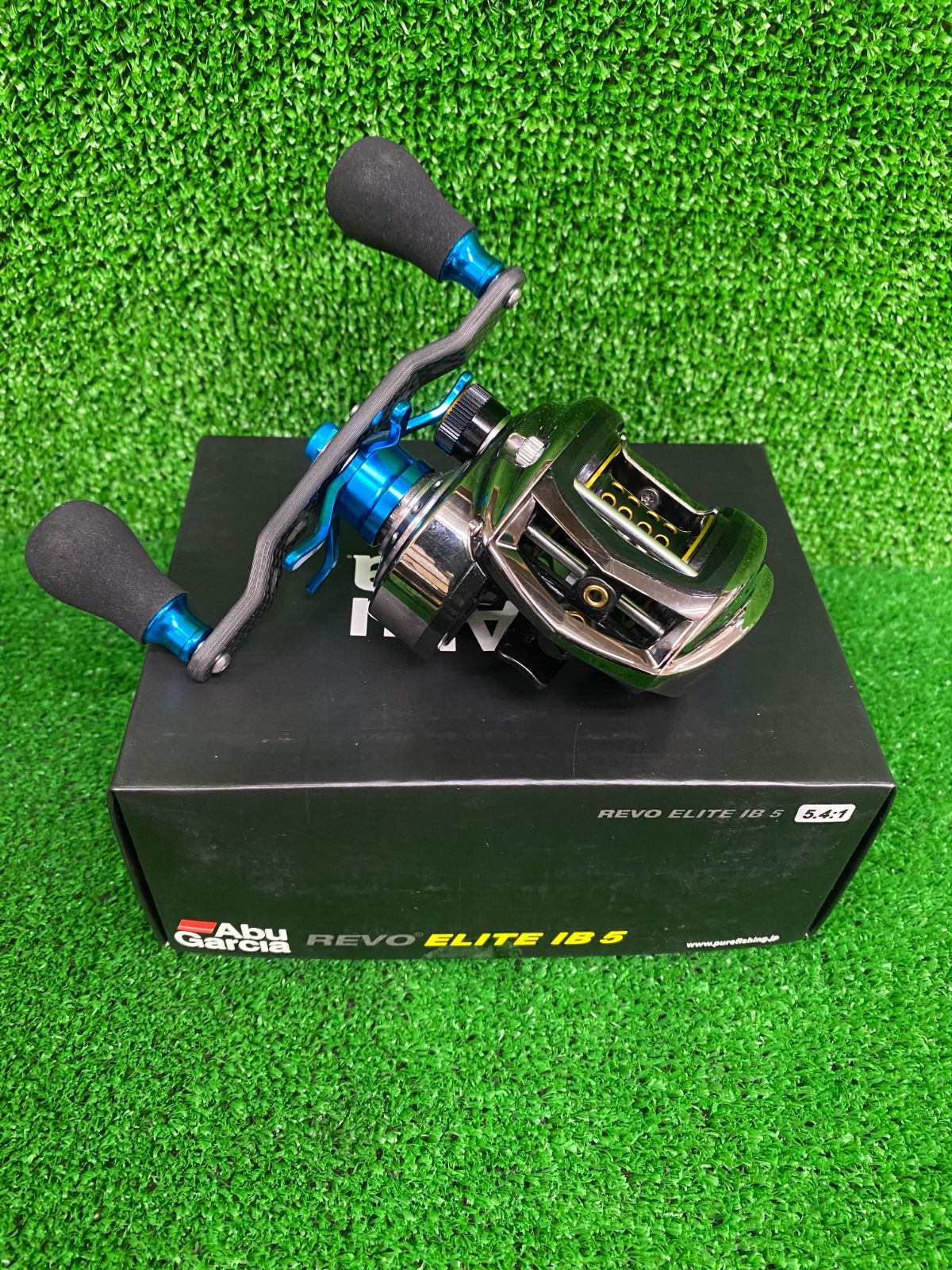 JChere mercari Proxy Service: レボ Revo エリート IB 5 右 カスタム