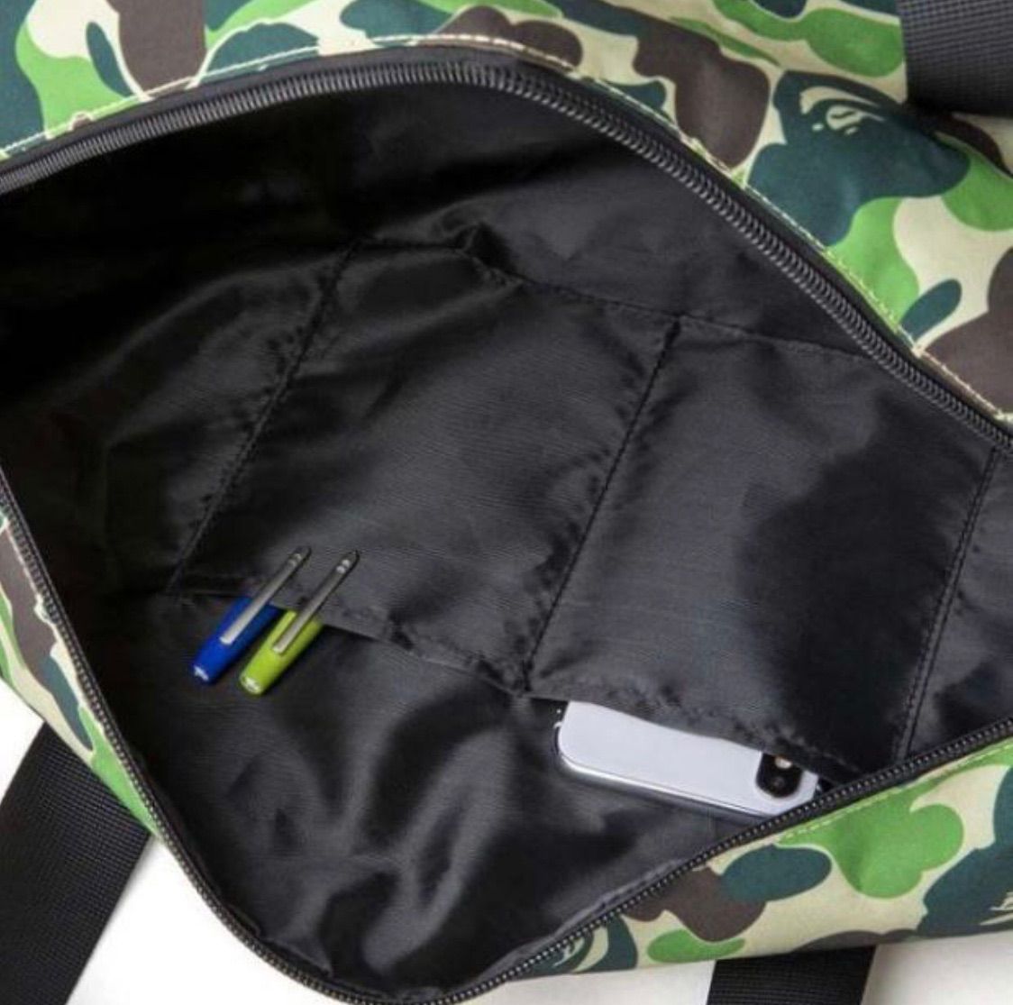 BAPE◆A BATHING APE／◆カモ迷彩ダッフルバッグ◆付録品ノベルティ BAPE◇A BATHING APE／◇カモ迷彩ダッフルバッグ◇付録品