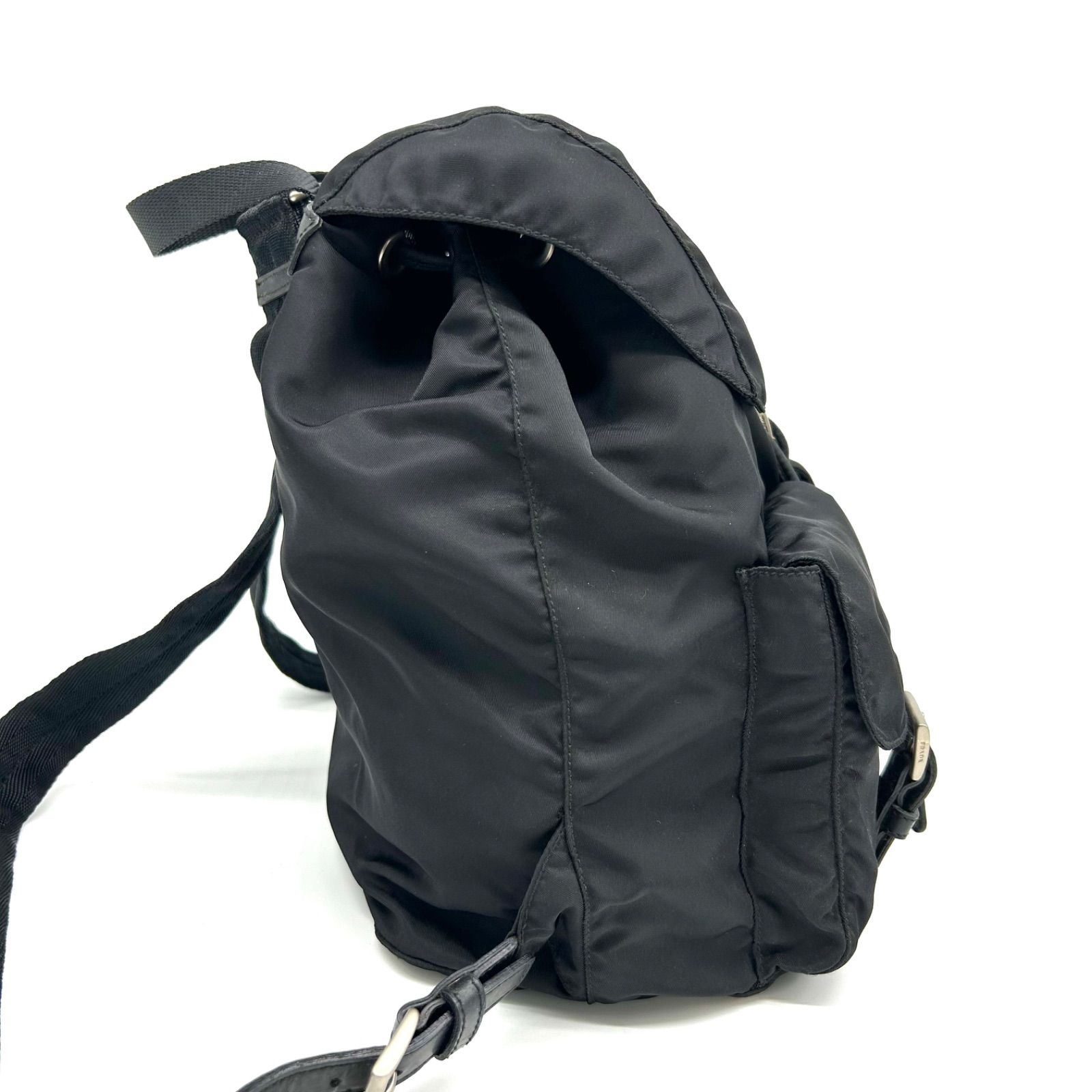 巾着リュック 三角プレート