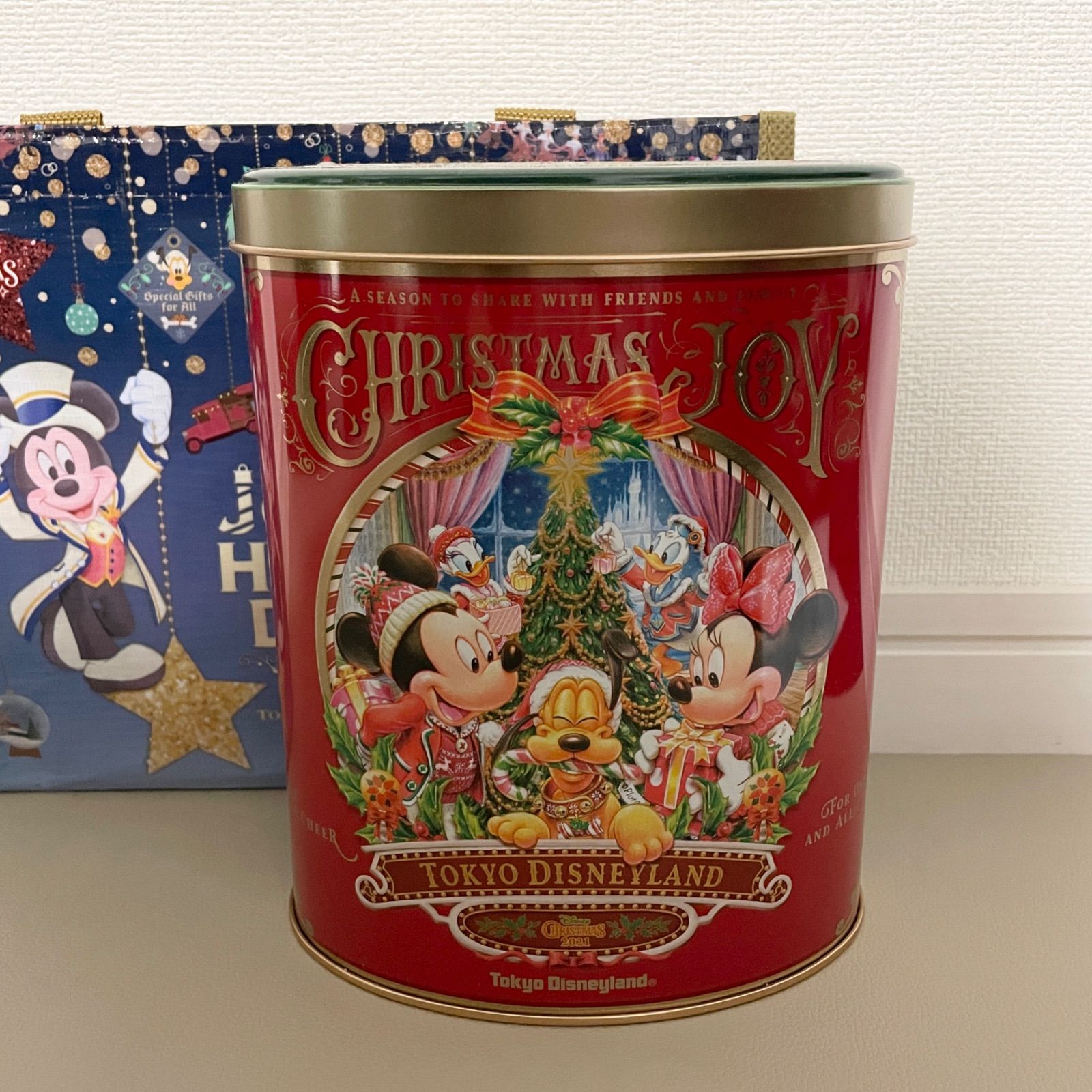 ディズニー クリスマス クランチ 缶のみ - メルカリ