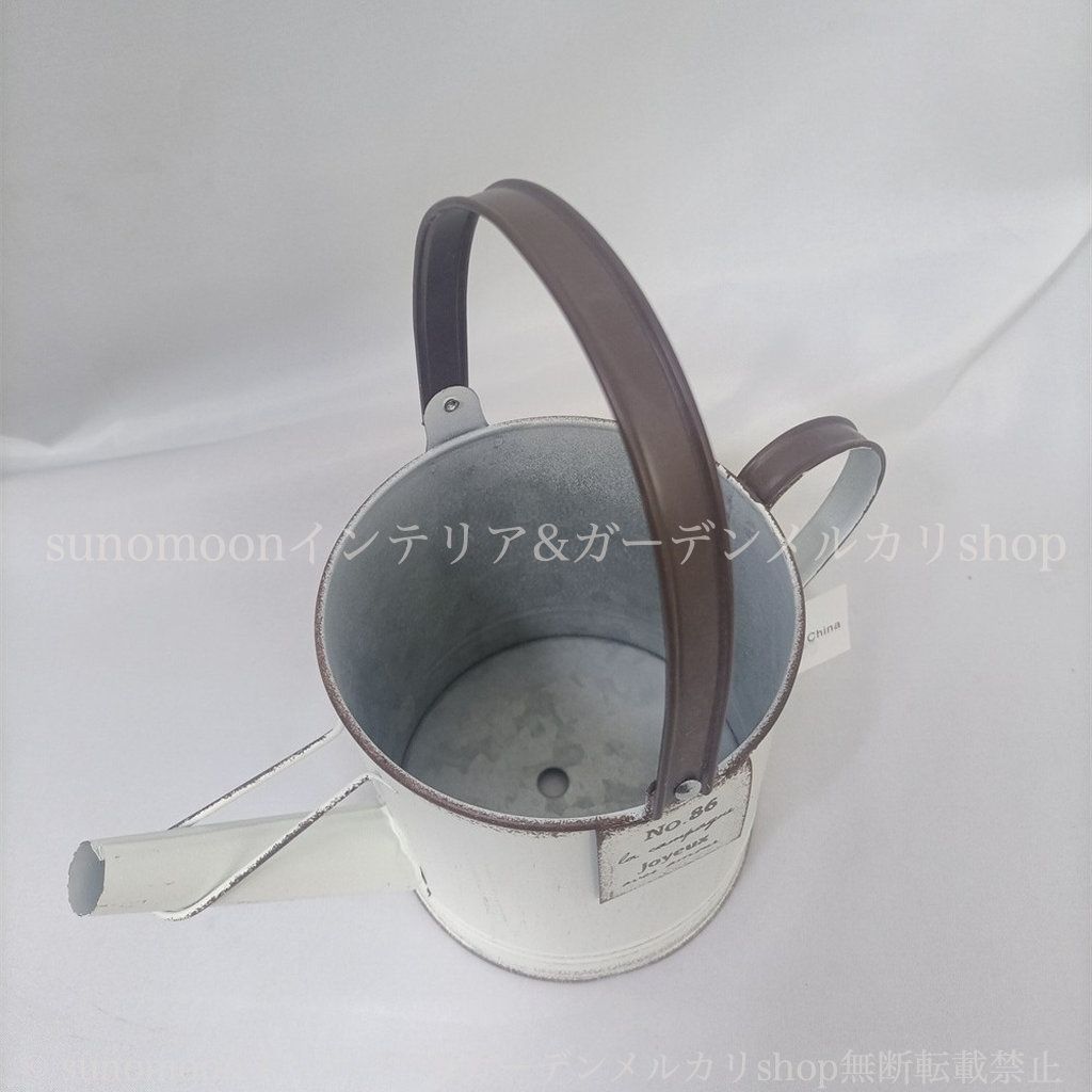 おしゃれ 庭の装飾