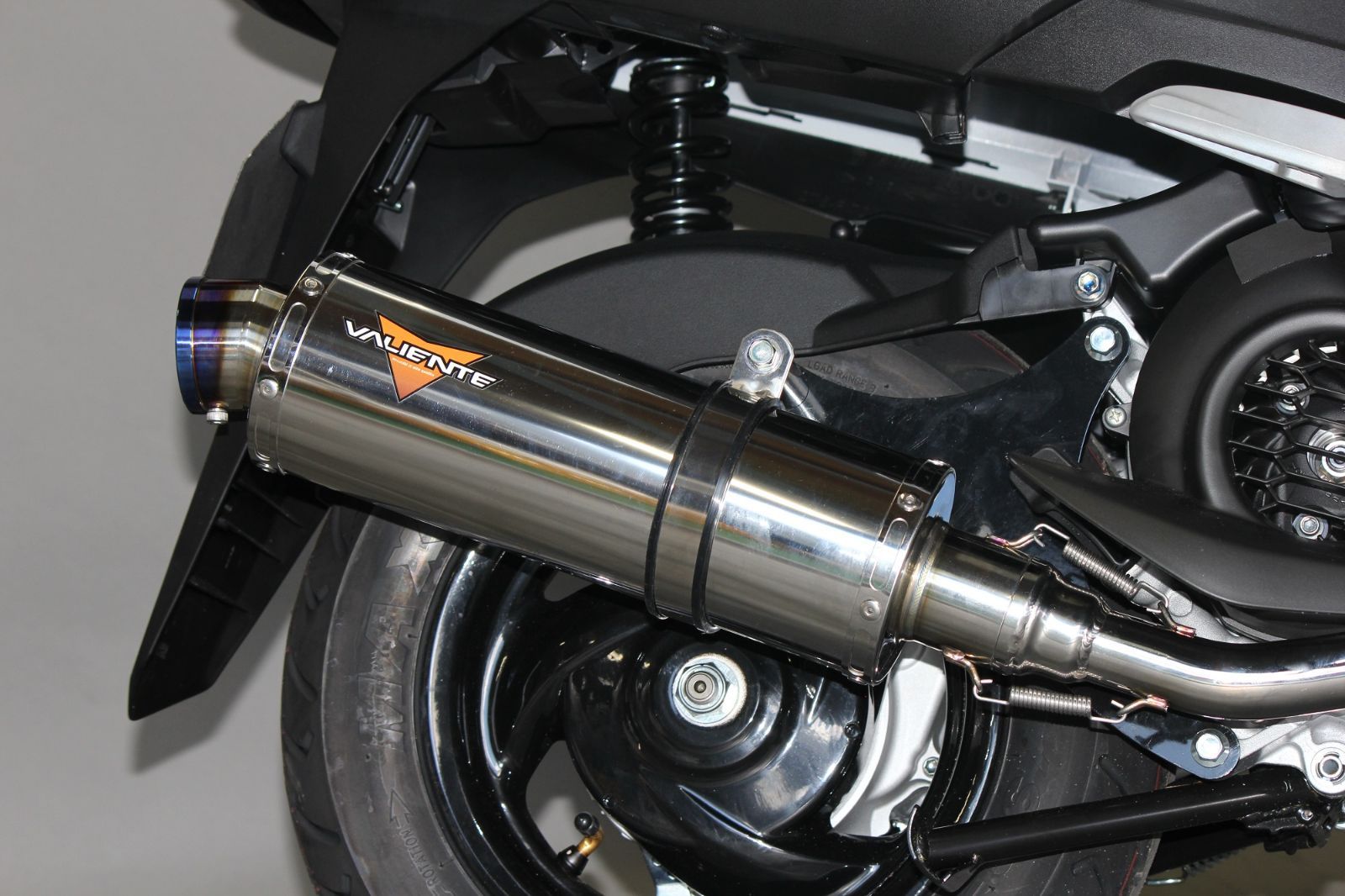 Valiente アクシスZ バイクマフラー 8BJ-SEJ6J 2022年～ デュラ