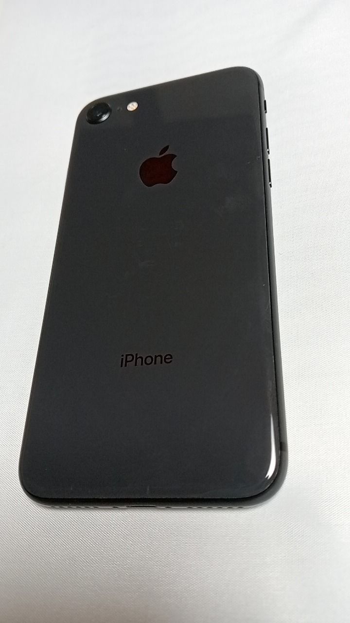 動作確認済！　iPhone8　A1906　64GB　本体　ブラック 　SIMフリー　箱　充電アダプタ　245986438 動作確認済！ iPhone8 A1906 64GB 本体 ブラック SIMフリー 箱 充電