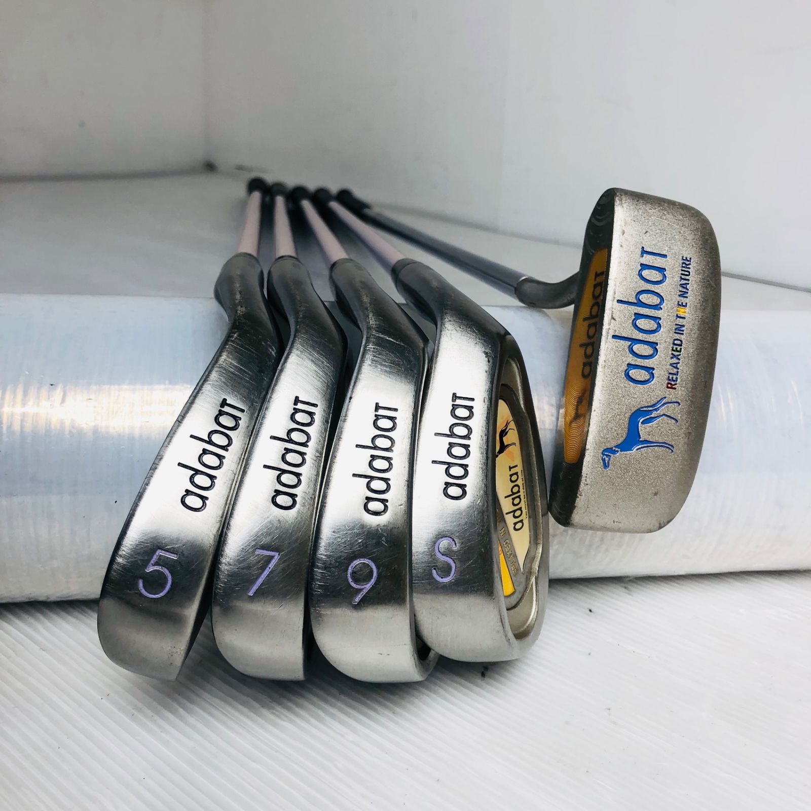 レディース adabat アダバット Maruman マルマン ゴルフ クラブ セット 初心者 入門 バッグ付き  右利き パター付 レディース adabat アダバット Maruman マルマン ゴルフ クラブ