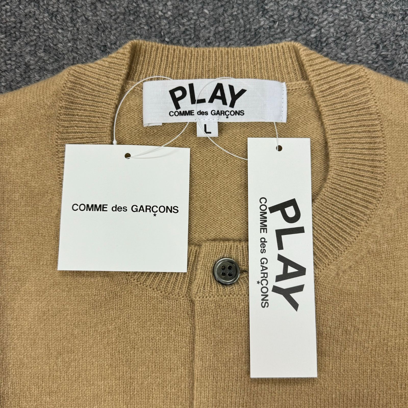 america様 ご確認用ページ PLAY CDG レディース ハートワッペンカーディガン ベージュ L