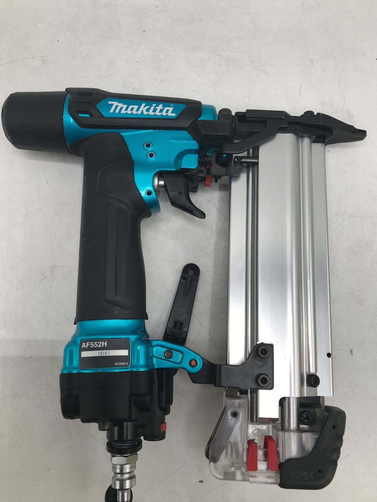 Makita|マキタ 高圧仕上釘打青